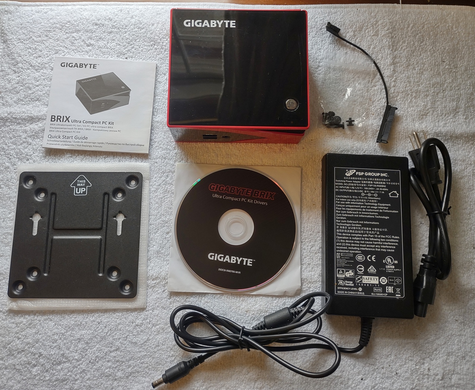 Gigabyte Brix AMD A8-5557M Tiny SFF PC Computer 8GB RAM 250GB SSD Windows 10 Pro