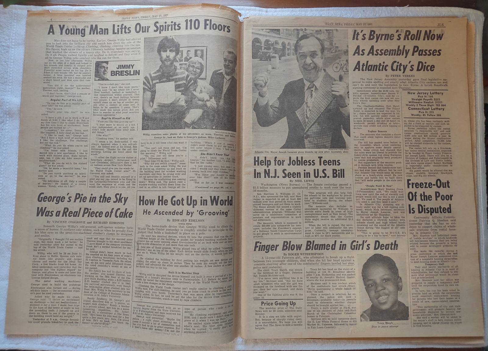 New York Daily News 27 May 1977 Star Wars Full Page Ad George Willig Human Fly - Image 5