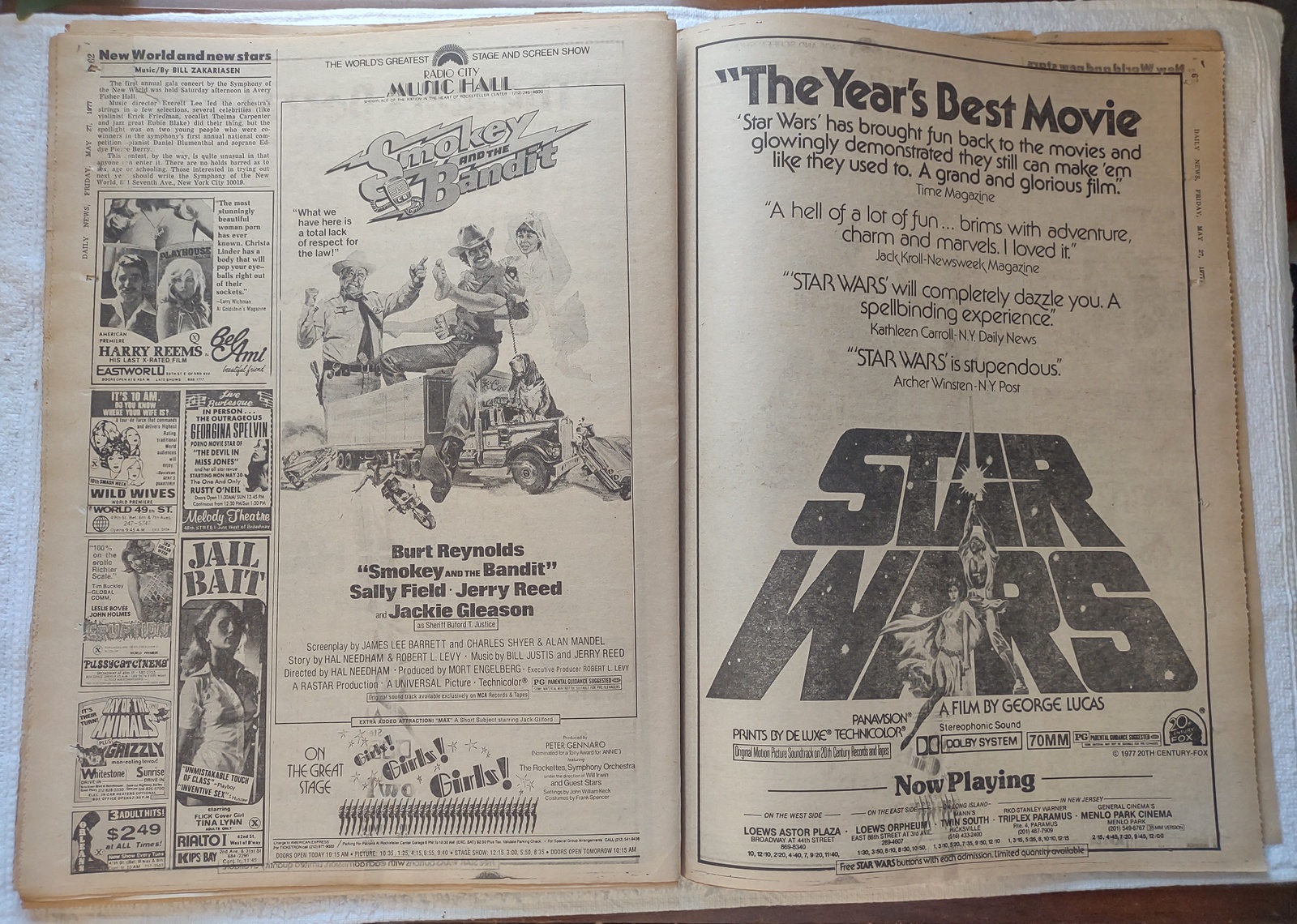 New York Daily News 27 May 1977 Star Wars Full Page Ad George Willig Human Fly - Image 16