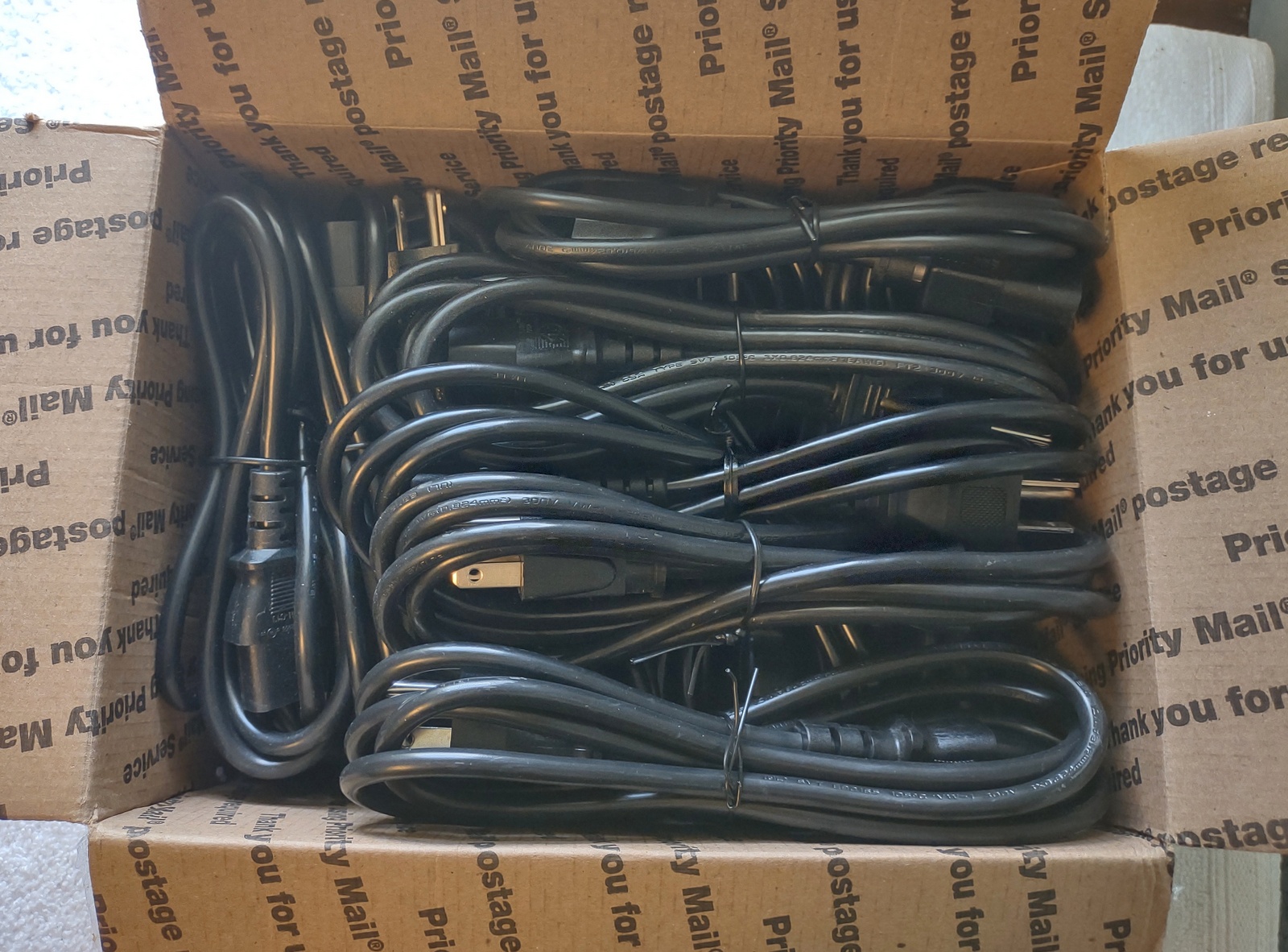 Lot of 20 New Black Standard PC/Monitor/Computer Power Cable Cords 6' 4' - Image 6
