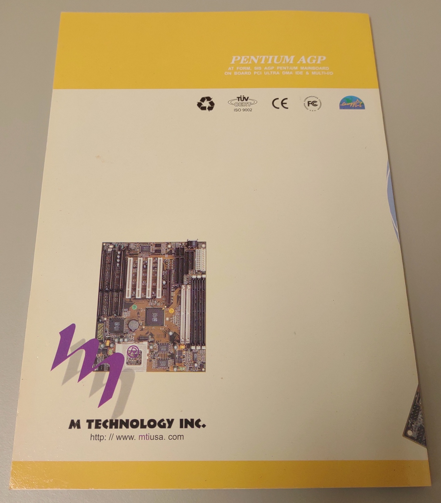 M-Technology Mustang-AGP R581A Mainboard Motherboard Original User Manual Guide - Image 3