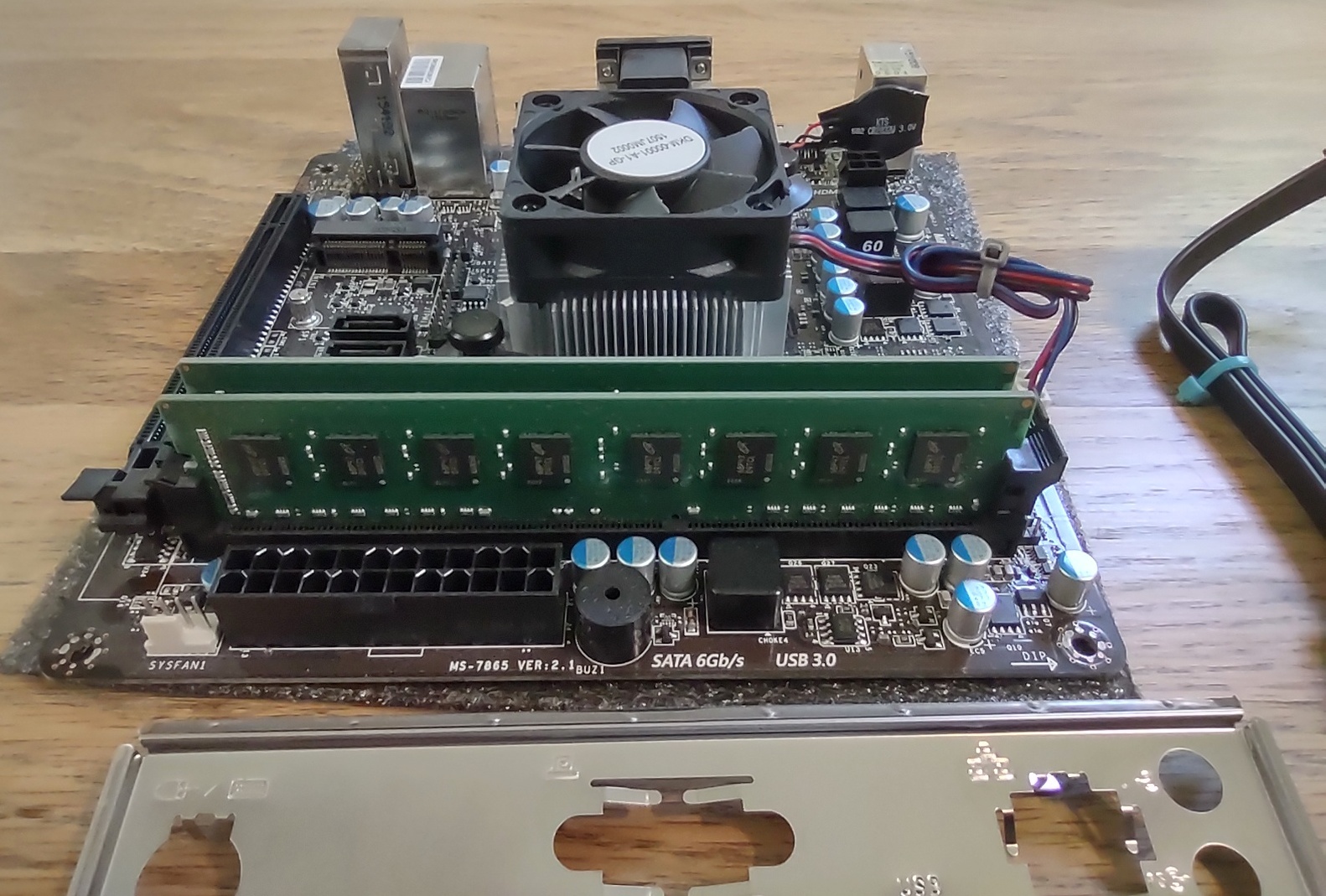 MSI AM1I ITX Motherboard AMD Athlon 5350 Socket AM1 APU CPU 16GB Crucial RAM Kit - Image 6