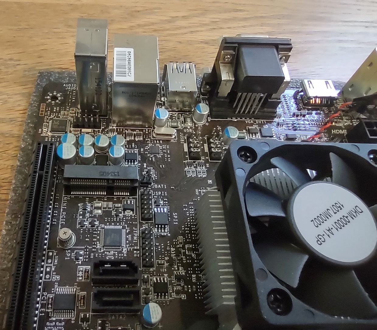 MSI AM1I ITX Motherboard AMD Athlon 5350 Socket AM1 APU CPU 16GB Crucial RAM Kit - Image 8