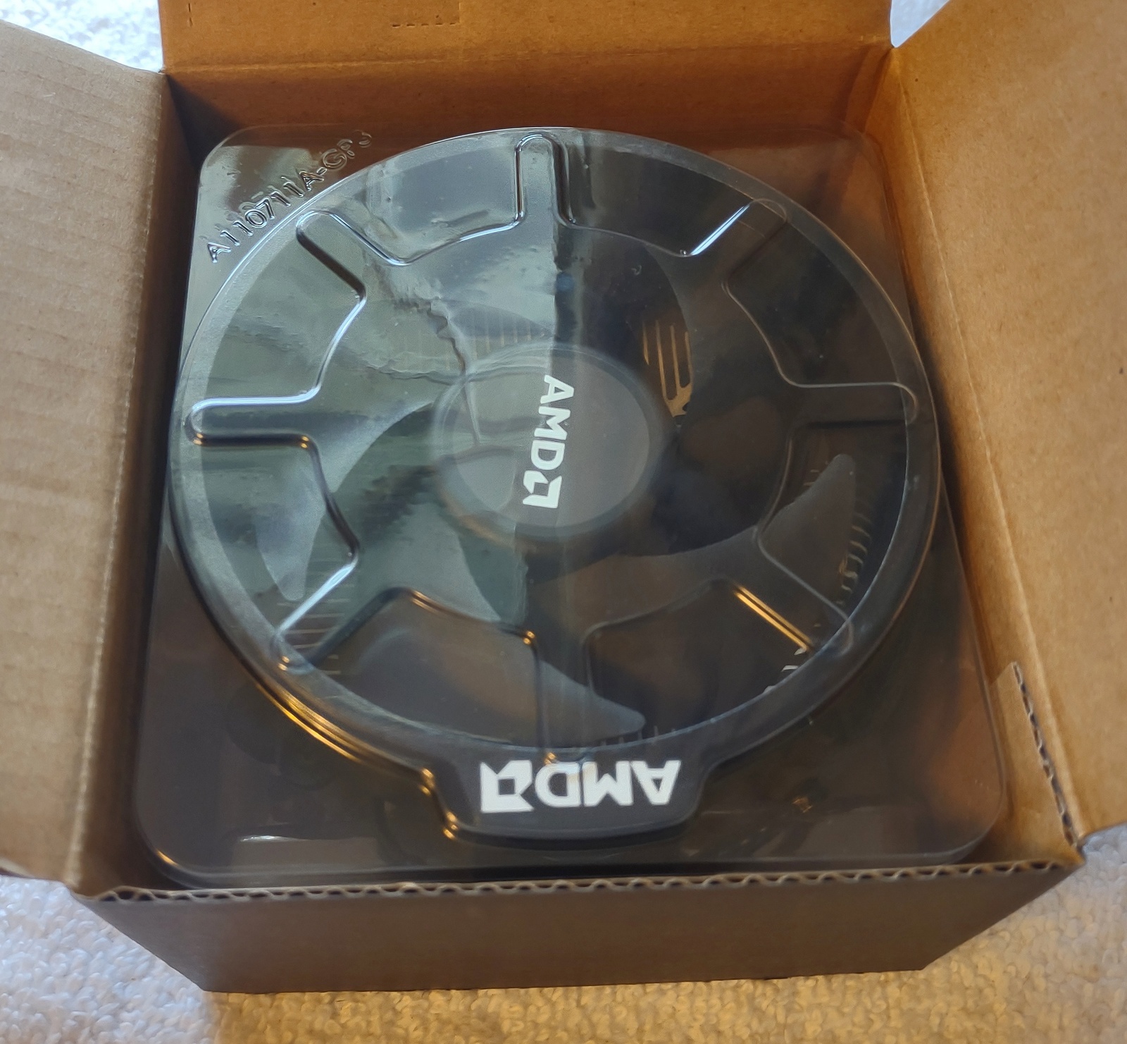 AMD Wraith Stealth CPU Cooler, Heatsink Fan, From Ryzen 5 7600 Socket AM5 CPU - Image 3