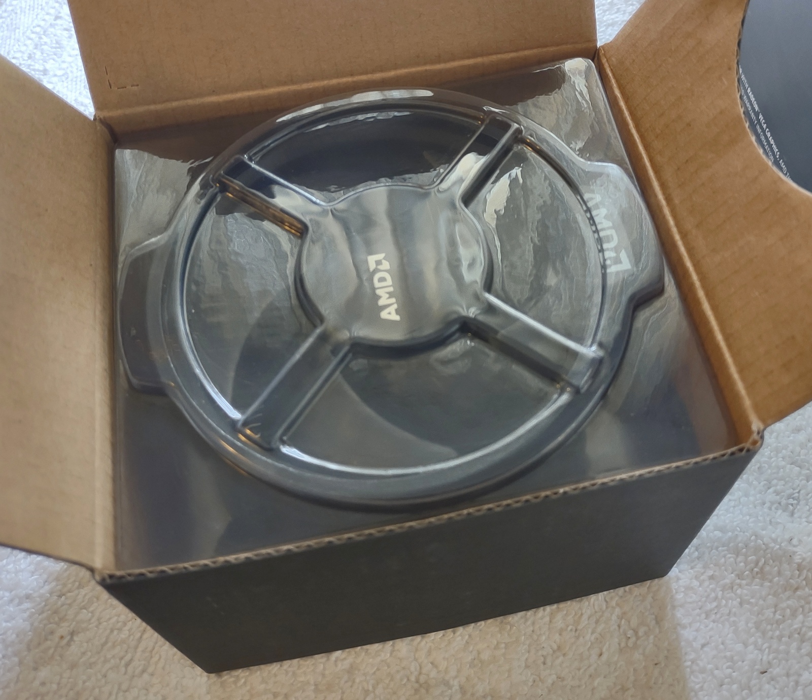 AMD Ryzen 5 2400G APU CPU Socket AM4 Processor YD2400C5FBBOX w/ Heatsink, Fan - Image 5