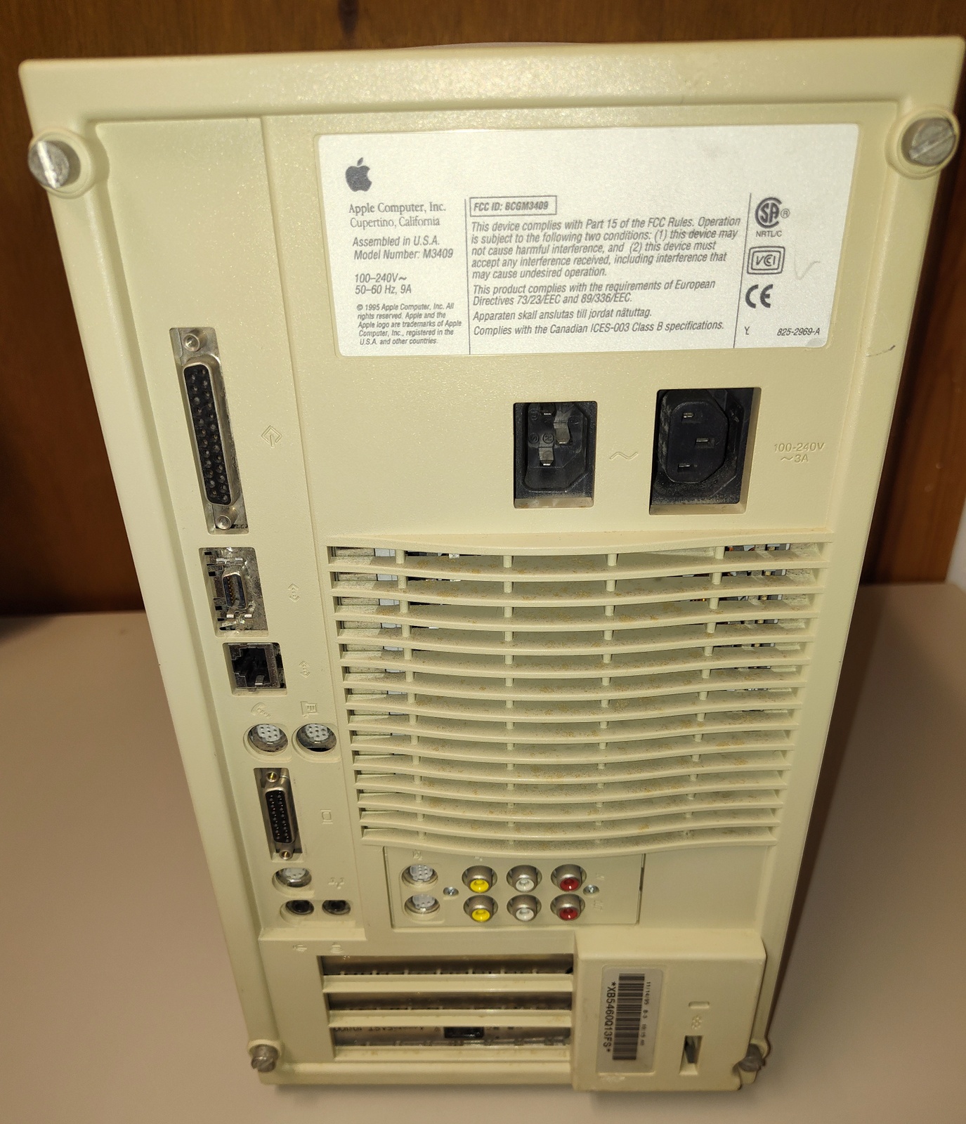 Apple Power Macintosh PowerMac 8500/120 120MHz PowerPC 604 128MB RAM 1GB SCSI HDD - Image 5