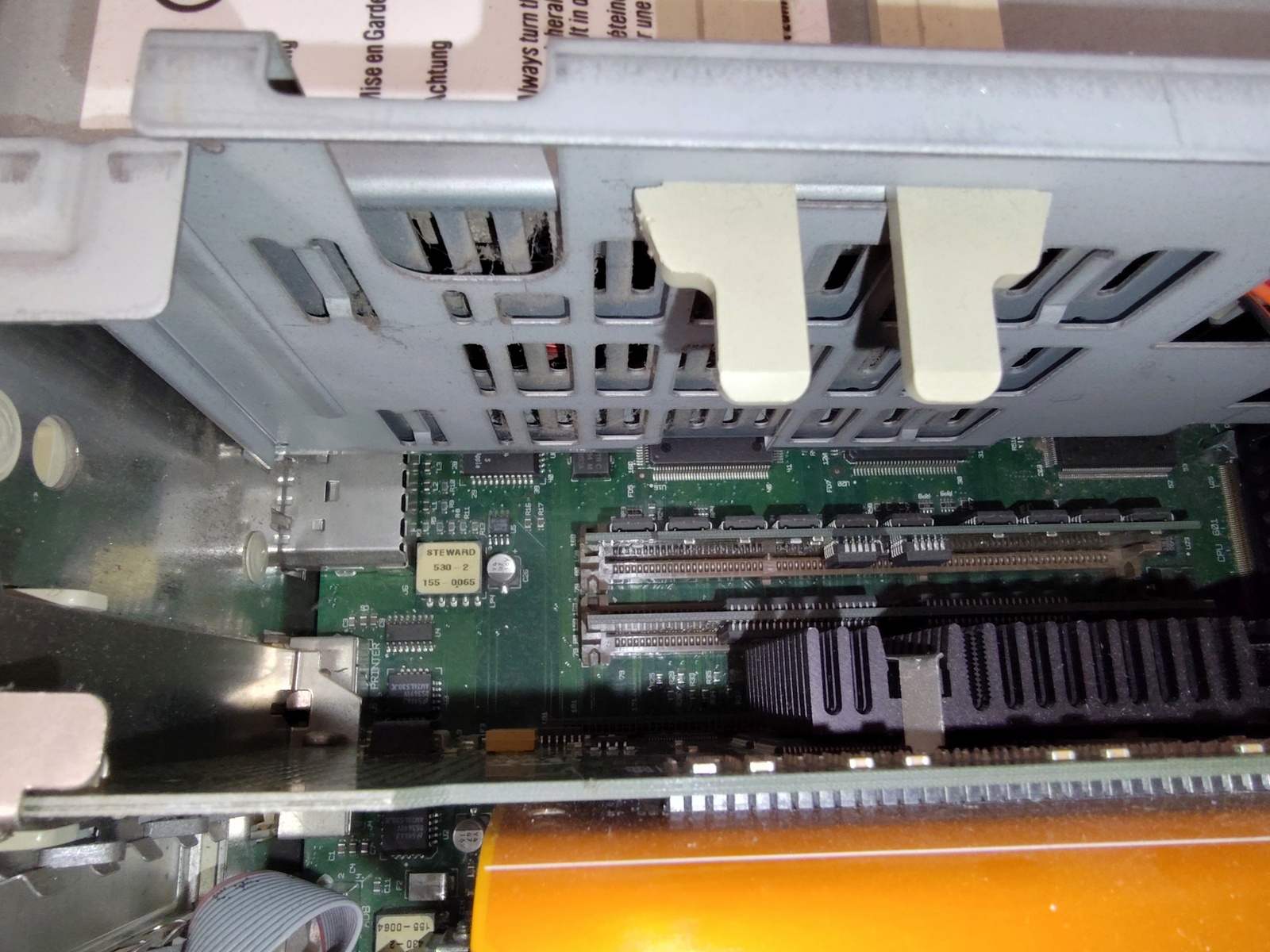 Apple Power Macintosh PowerMac 7100/80 80MHz PowerPC 601 72MB RAM 700MB HDD 1994 - Image 20