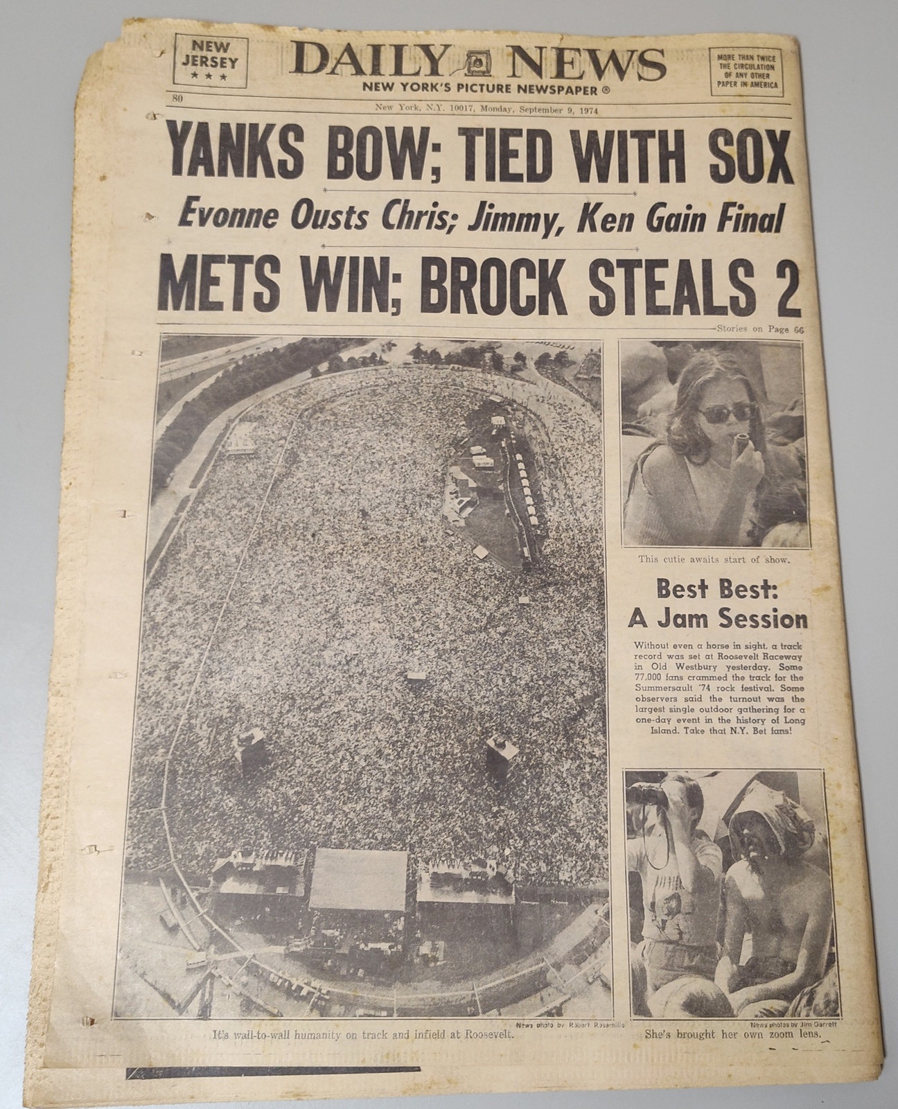 New York (Jersey) Daily News September 9, 1974 Nixon Gets Pardon Evel Knievel - Image 2