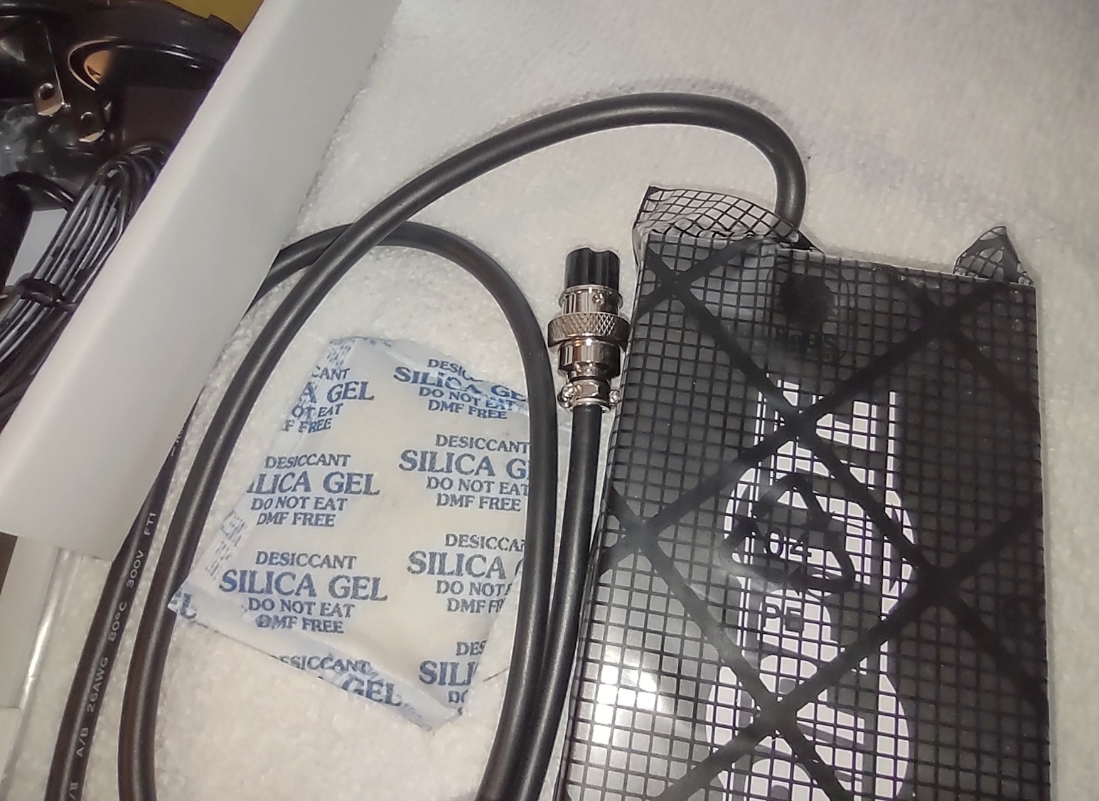 Tripp-Lite SRCOOLNET SNMP Network Remote Cooling Management Adapter AC8897 2016 - Image 3