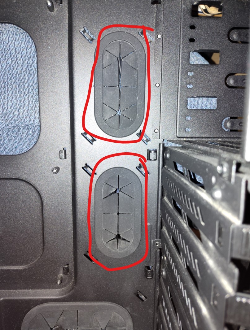 One Rounded Black Rubber Wire-Routing Grommet 4 Corsair Vengeance C70 PC Case - Image 5