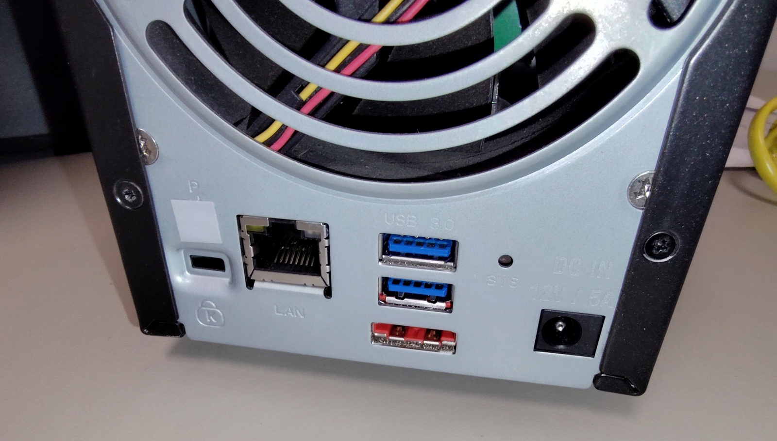 Netgear ReadyNAS RN10200-100NAS 4TB (2 x 2TB) 2-Bay NAS Network Attached Storage - Image 10