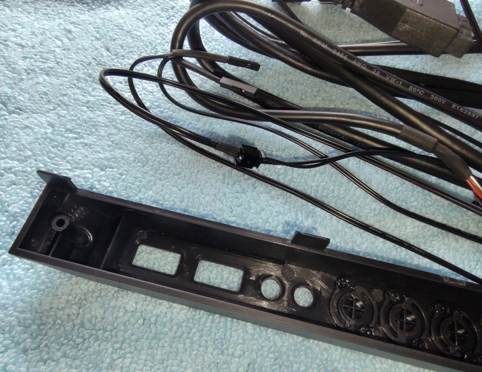 I/O IO Panel USB Audio Power Reset 4 Corsair Crystal 570X RGB Desktop PC Case - Image 10