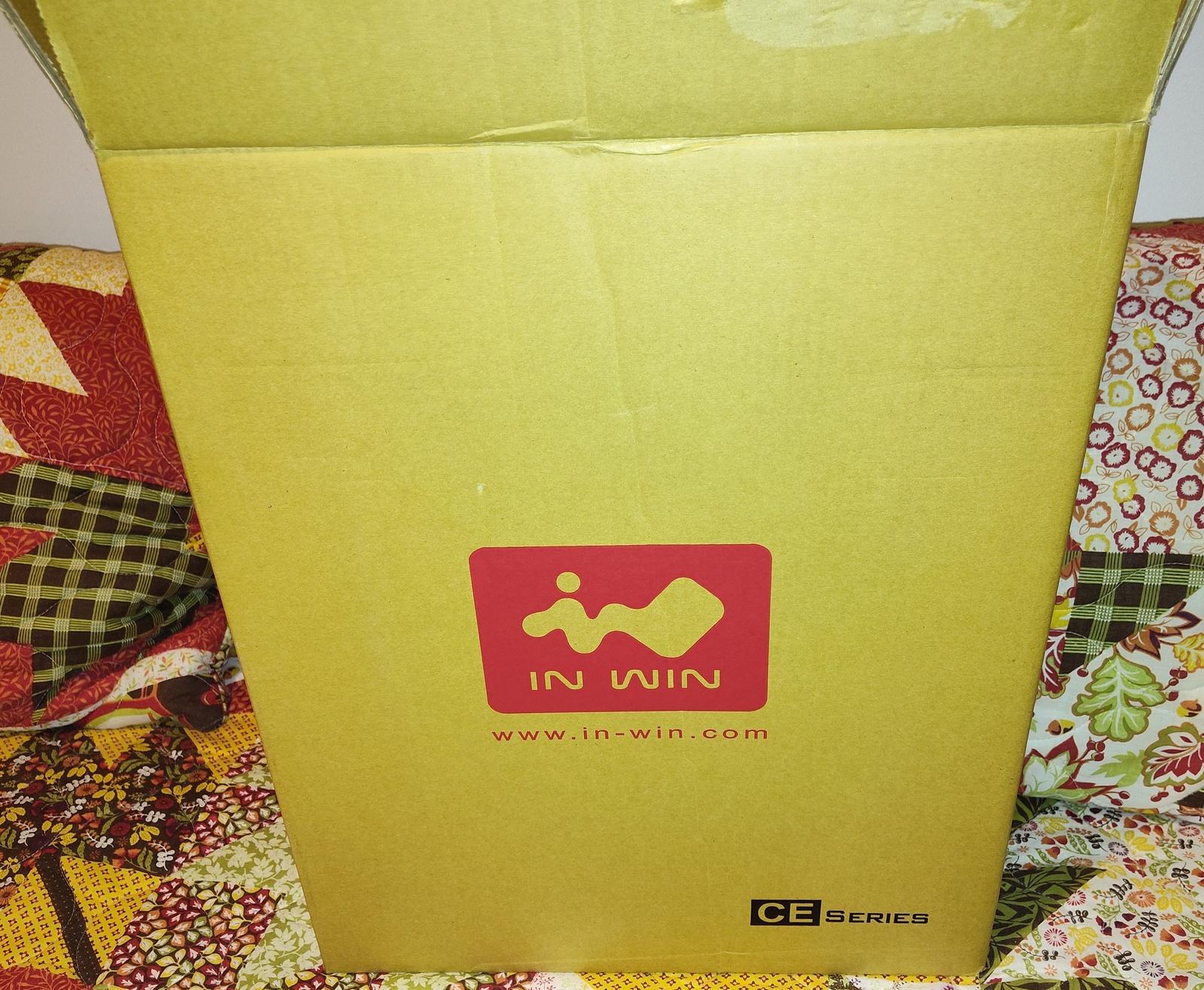 Original Shipping Box, Bag, Packing Foam for In Win CE685 Black Desktop PC Case - Image 10