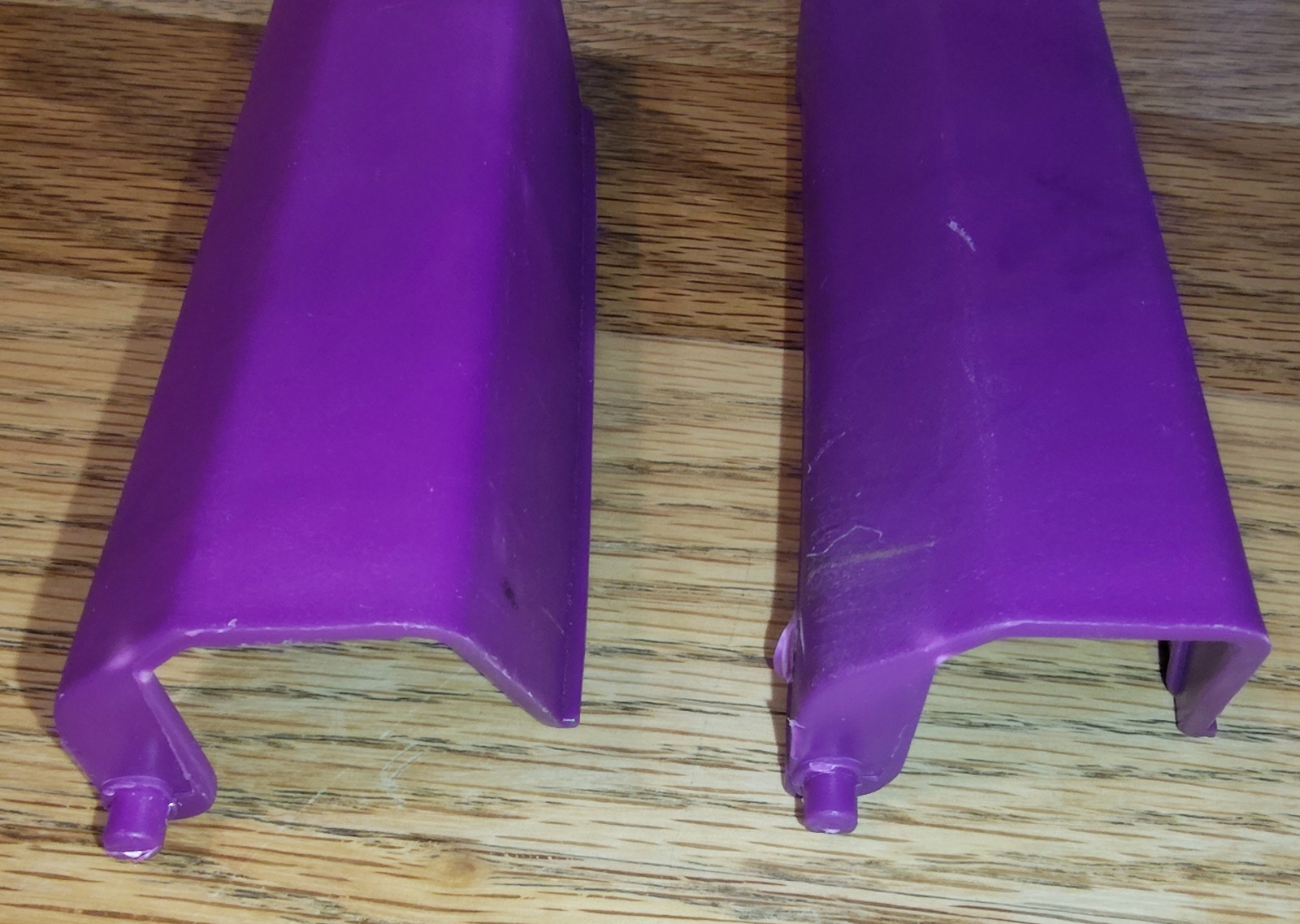 Sterilite Sweet Plum ClearView Latch 62L Plastic Clipping Handles Closers 1753-L - Image 4