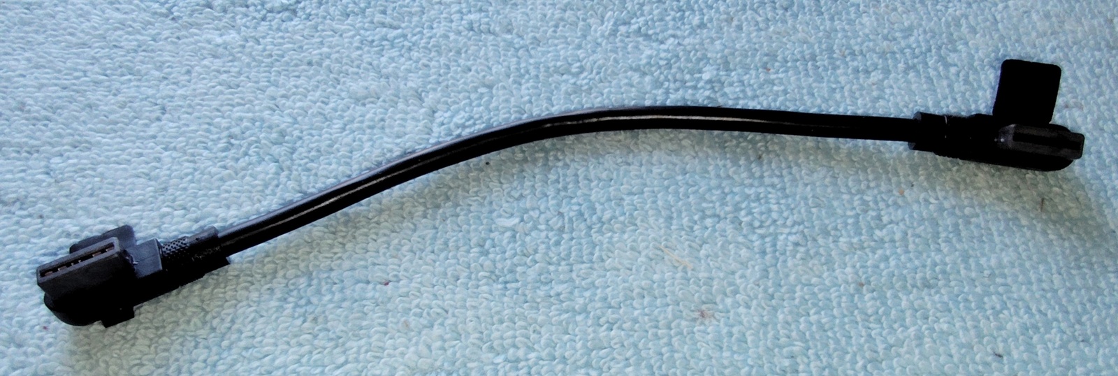 Black 90-Degree 135mm Corsair iCUE Cable for Link H100i RGB LED Cooler / Fans