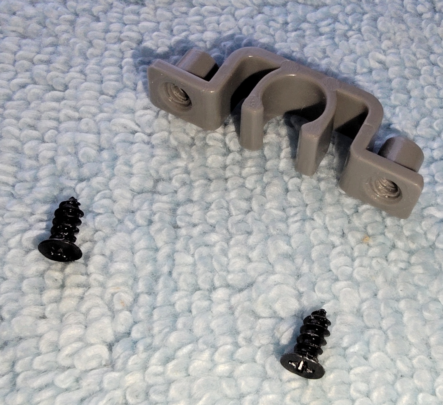 Grey Gray Plastic Side Panel Mounting Snap Clip 4 4000D X Airflow Computer Cases