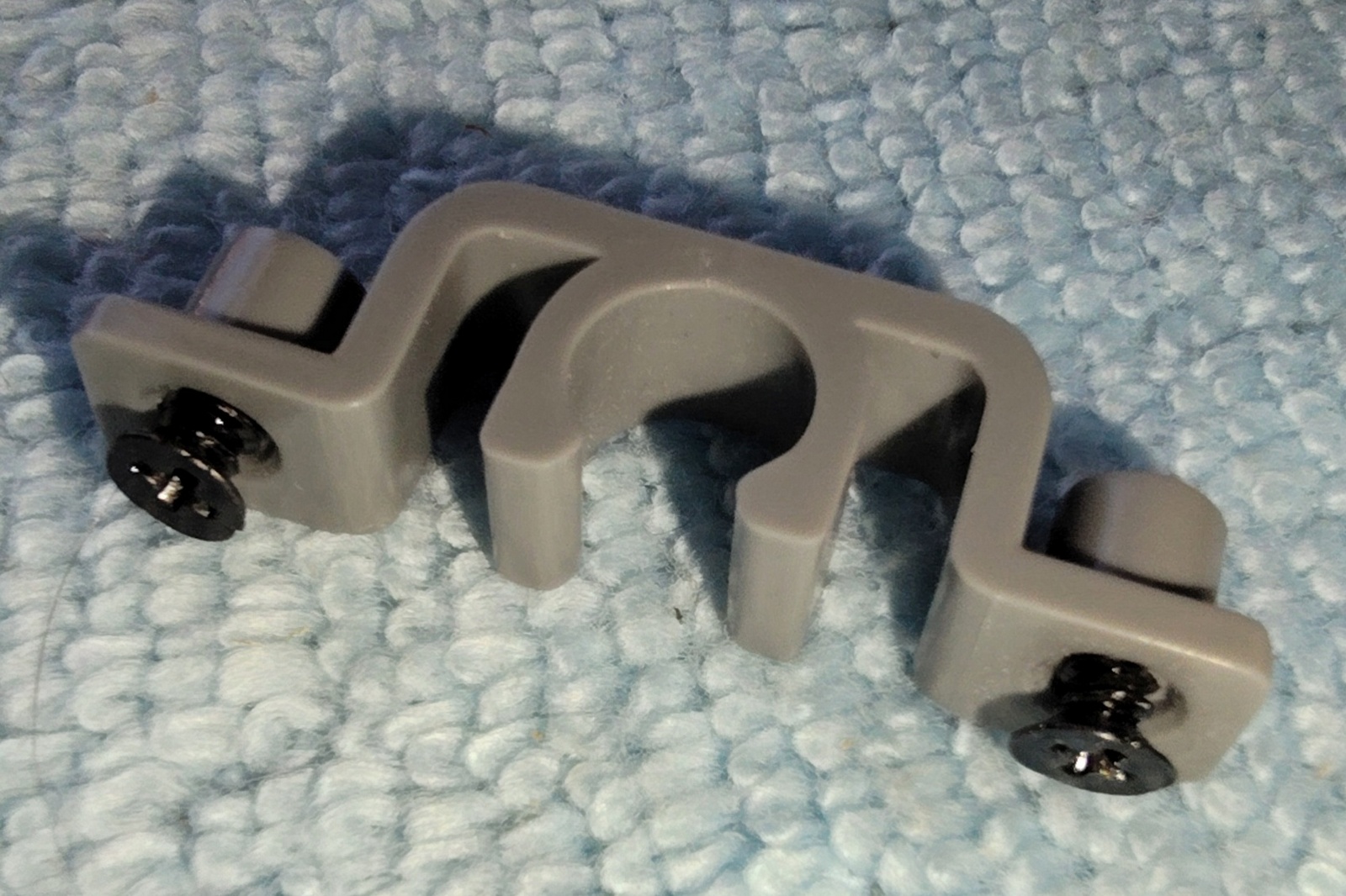 Grey Gray Plastic Side Panel Mounting Snap Clip 4 4000D X Airflow Computer Cases - Image 3