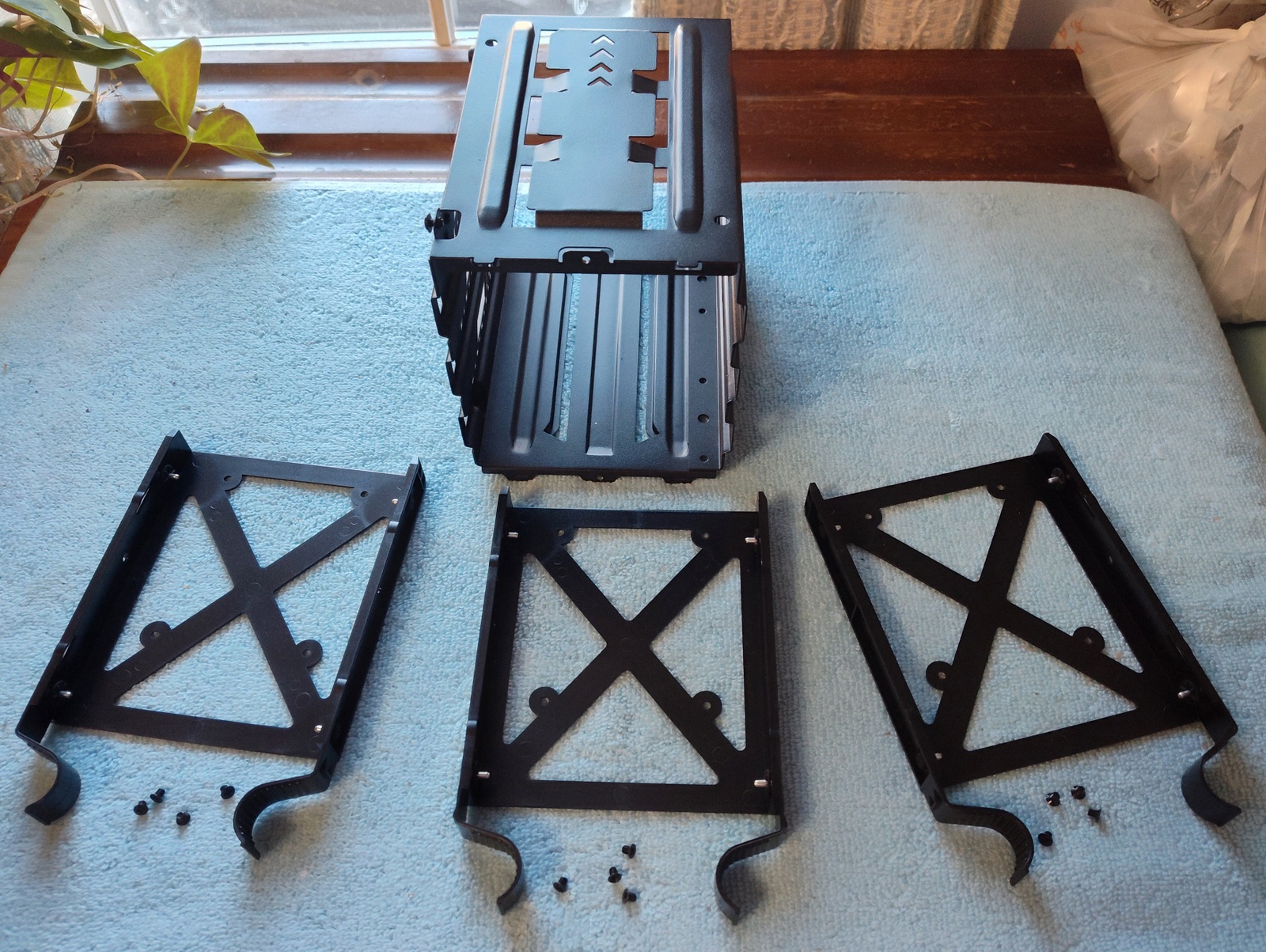 Black Steel 3.5" HDD Hard Disk Drive Bracket Holder 4 Corsair Vengeance C70 Case