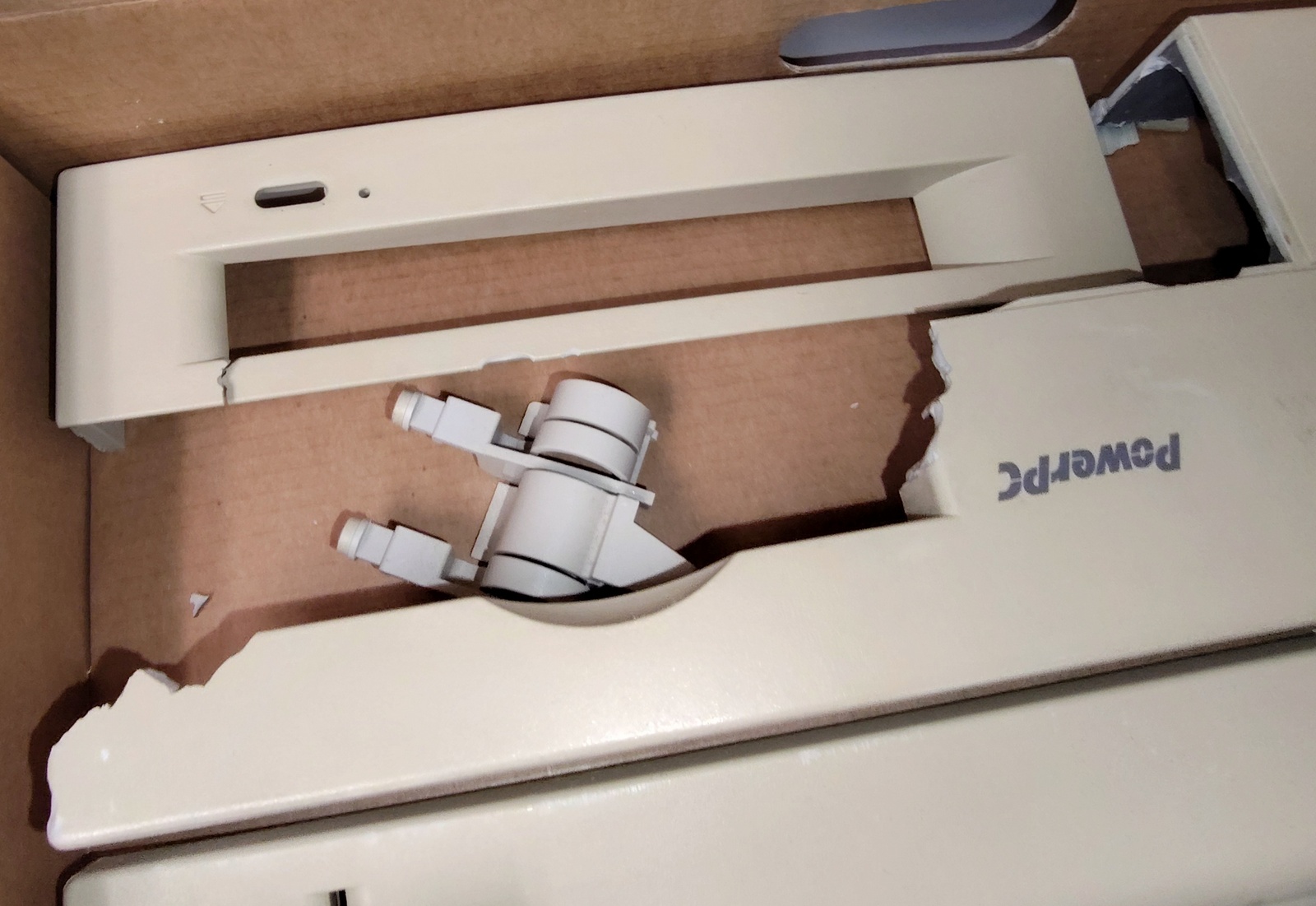 Apple Power Macintosh PowerMac 7100/80 80MHz PowerPC 601 72MB RAM 700MB HDD 1994 Parts/Repair - Image 4