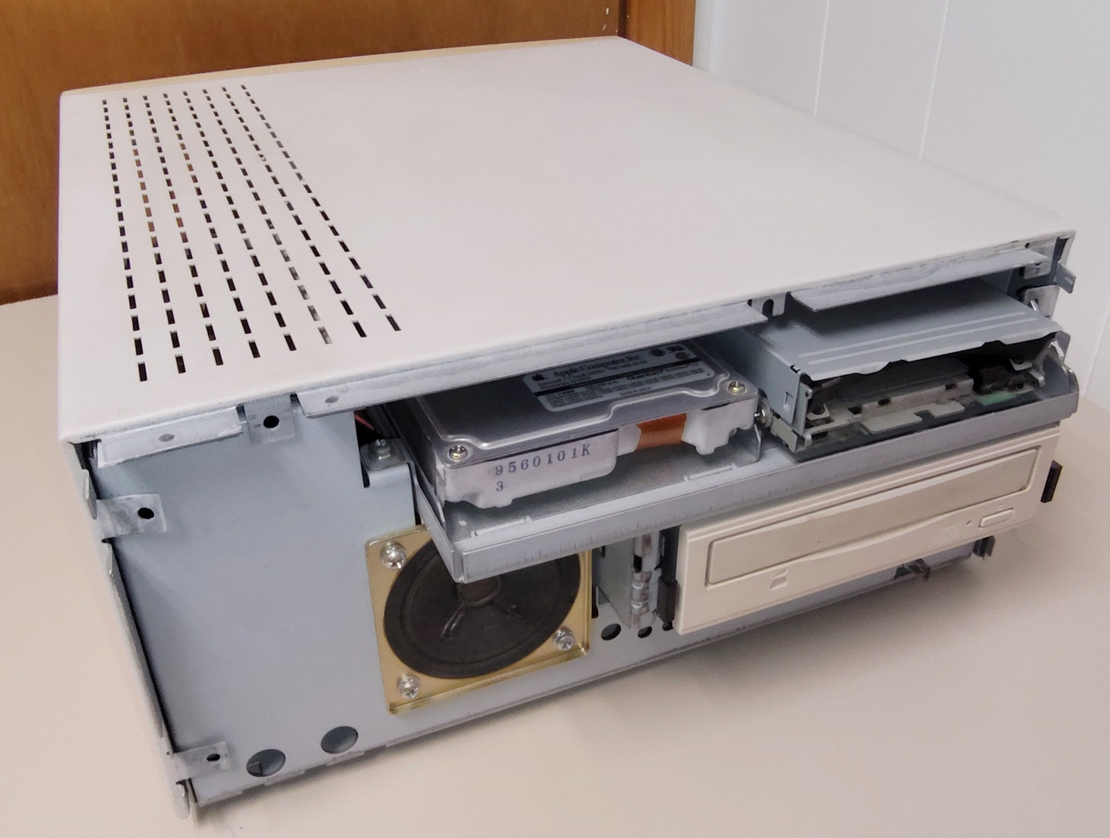 Apple Power Macintosh PowerMac 7100/80 80MHz PowerPC 601 72MB RAM 700MB HDD 1994 Parts/Repair - Image 8