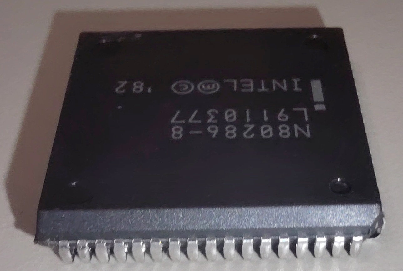 Intel N80286-8 L9110377 CPU Processor Chip Black PLCC-68 Package 1982 Malaysia - Image 4