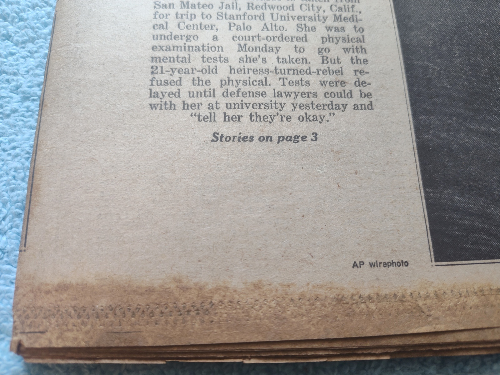 New York Daily News 1 Oct 1975 Patty Hearst Casey Stengel Ford Muhammad Ali ++ - Image 2