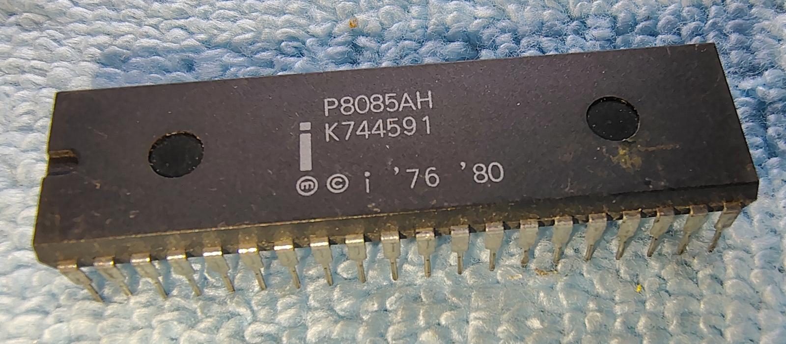 Intel P8085AH K744591 CPU Processor Chip Black 40-pin Package 1976 1980 Korea
