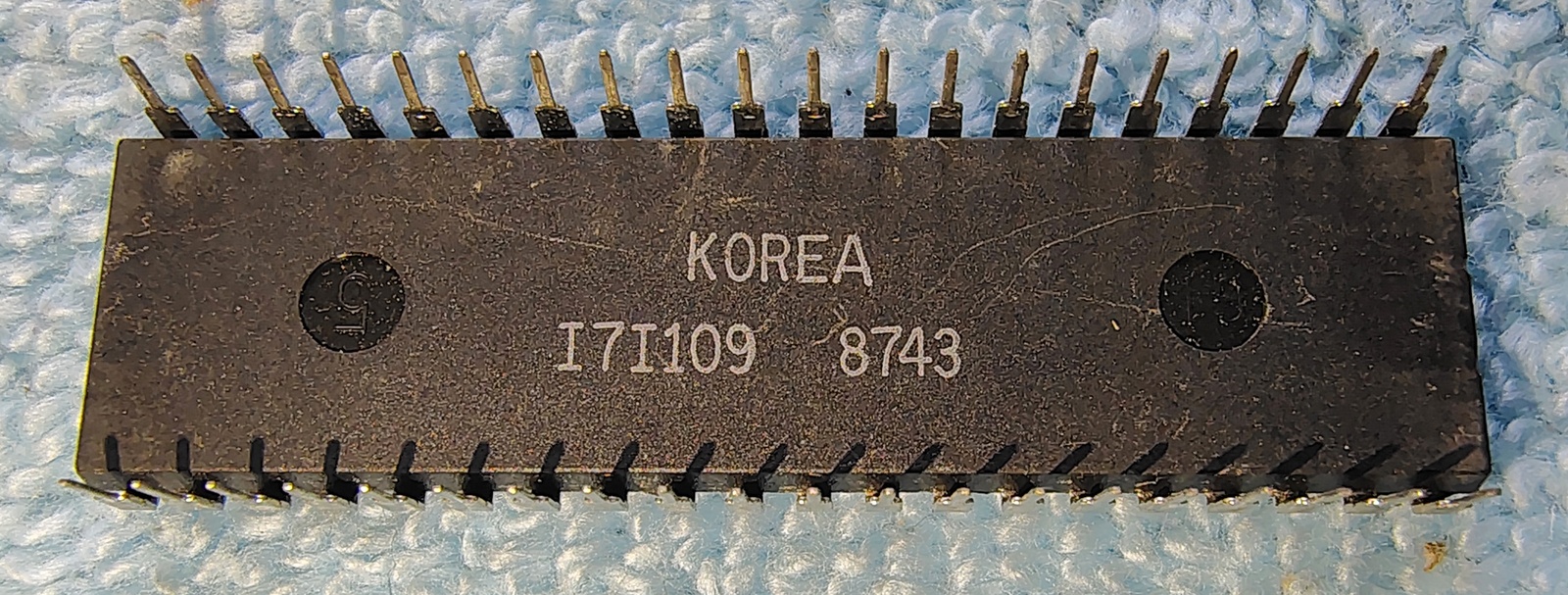 Intel P8085AH K744591 CPU Processor Chip Black 40-pin Package 1976 1980 Korea - Image 4