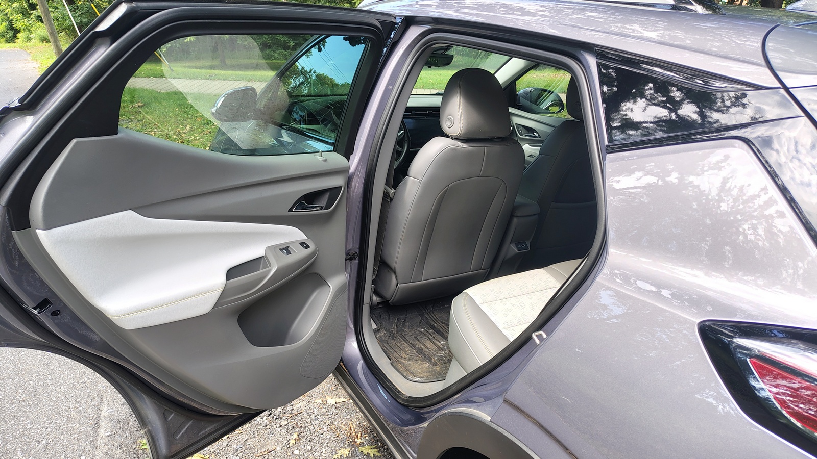 2022 Chevrolet Bolt EUV Premier Super Cruise Heated/Cooled Seats 89K - Image 12