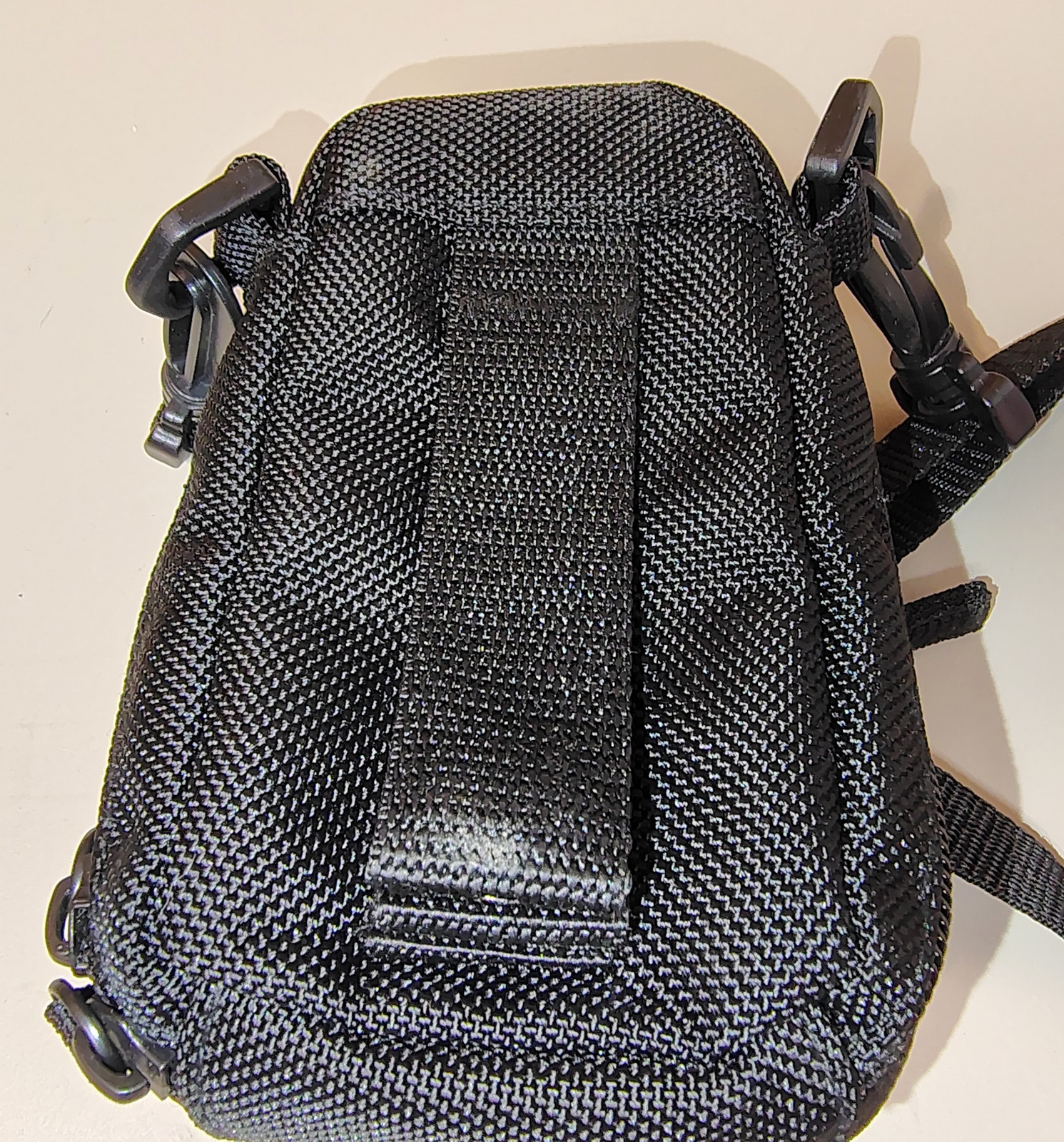 Black Sony Cyber Shot Camera Carry Bag Case 3 Pocket Pouch Zipper Shoulder Strap - Image 6