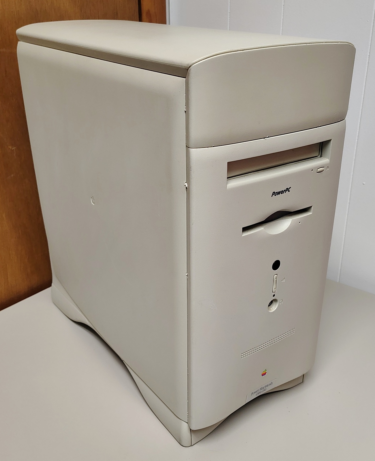 Apple Power Macintosh PowerMac 6500/250 250MHz PowerPC 603e 32MB RAM HDD 1997