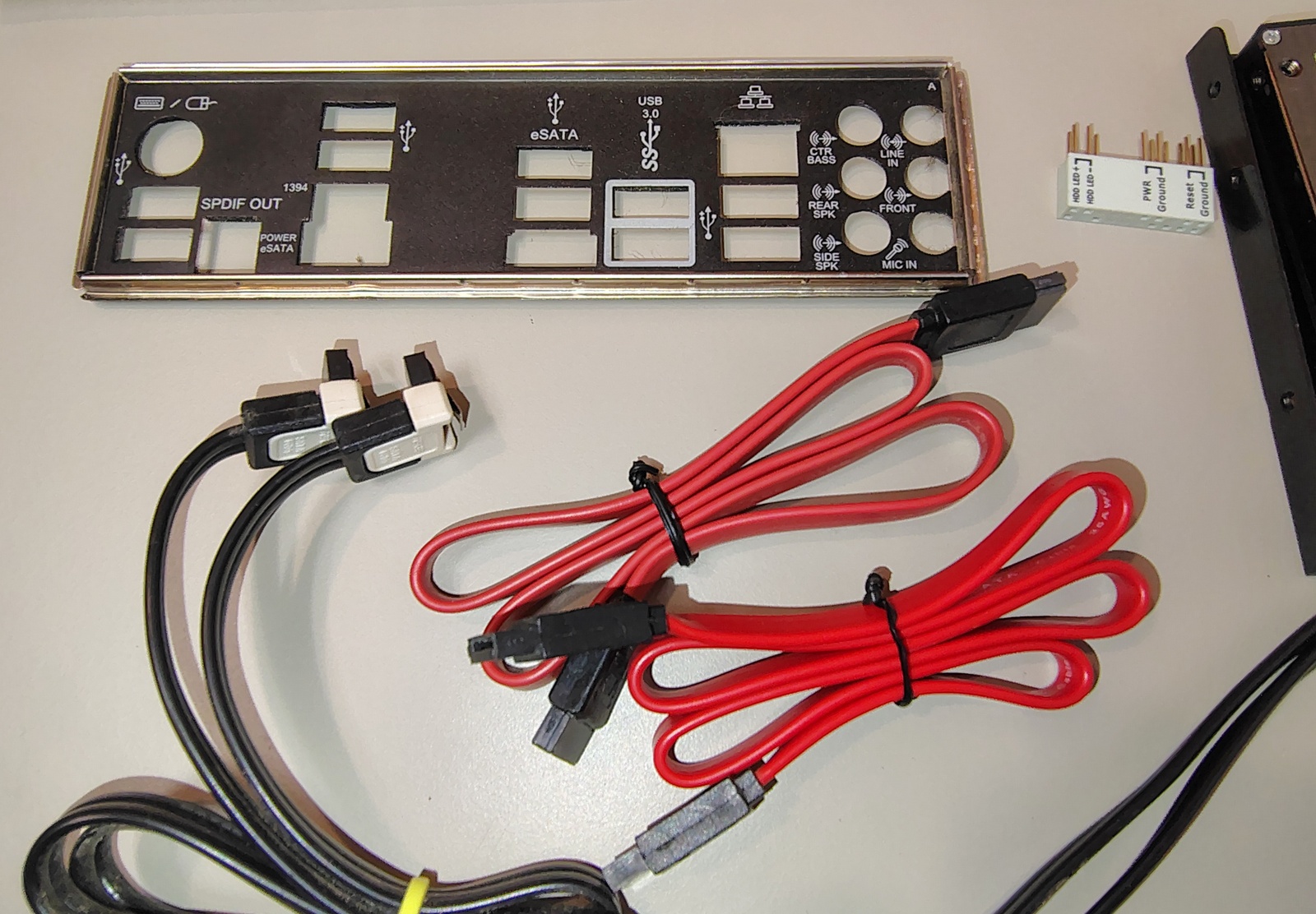 Asus M5A99X EVO ATX Motherboard AMD Athlon II X4 640 8GB RAM 2012 SSD Radeon ++ - Image 8