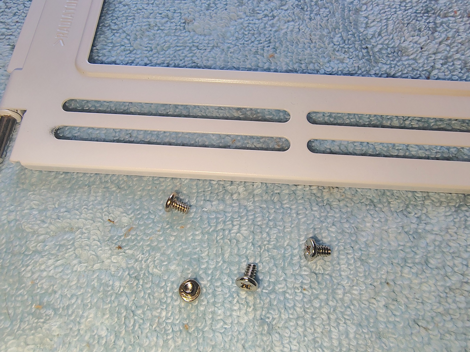 White Metal Steel Side Cooling Fan Bracket for Cooler Master QUBE 500 PC Case - Image 4