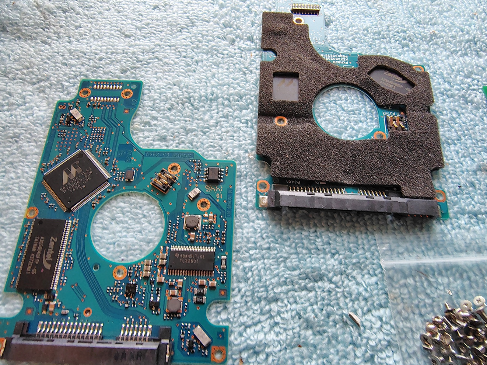 Scrap Gold Recovery Parts HDD Hard Disk Drive Circuit Controller Boards Lot of 17 - Image 9