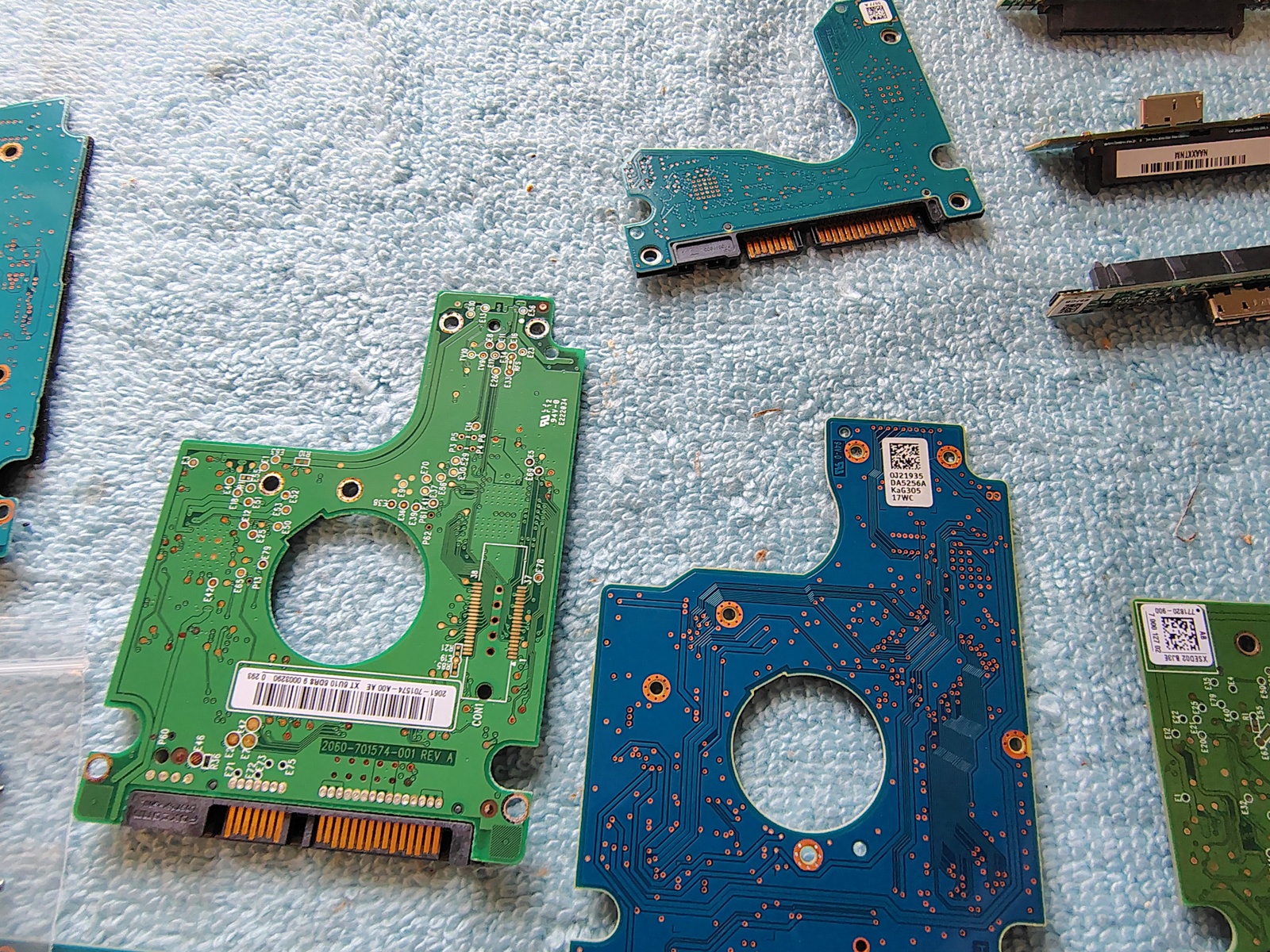 Scrap Gold Recovery Parts HDD Hard Disk Drive Circuit Controller Boards Lot of 17 - Image 14