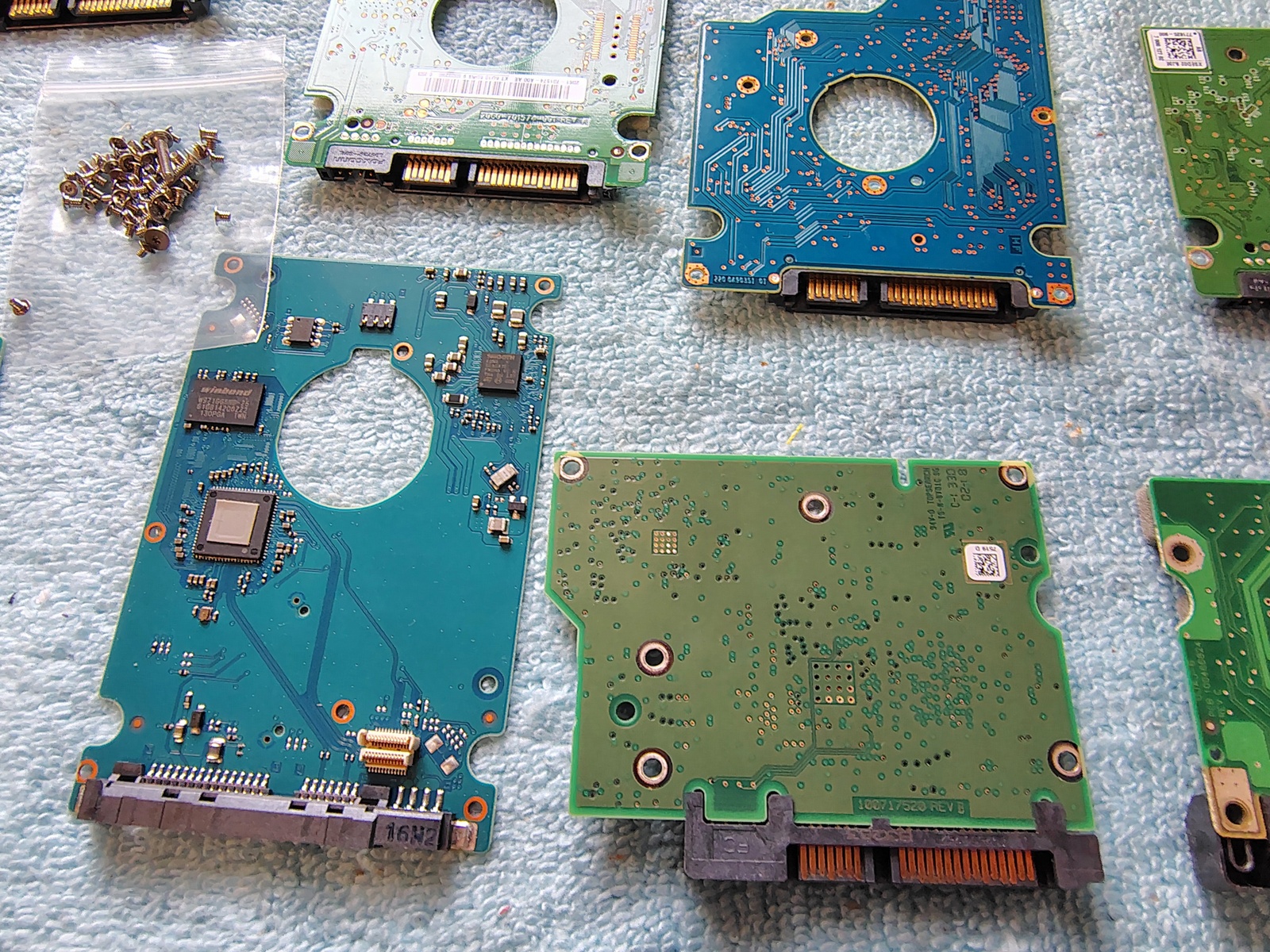 Scrap Gold Recovery Parts HDD Hard Disk Drive Circuit Controller Boards Lot of 17 - Image 15