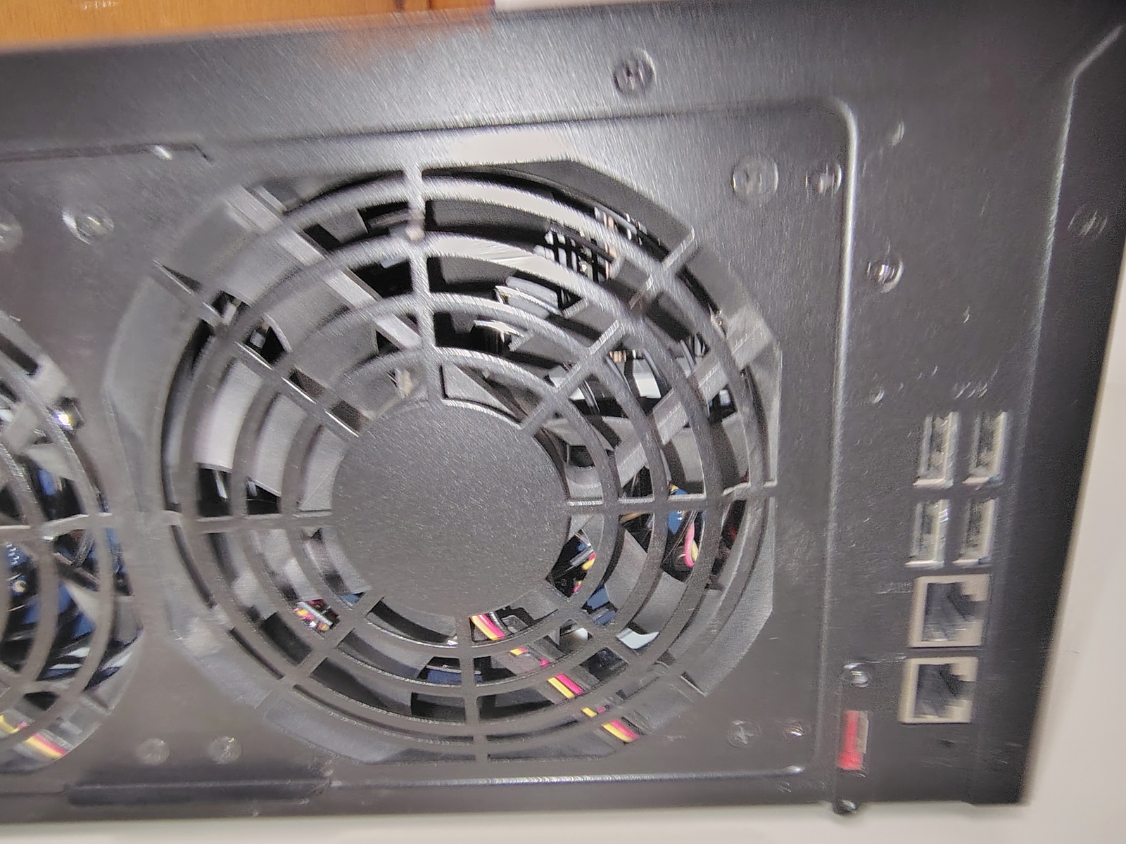 Synology DiskStation DS1812+ 8 Bay NAS Network Attached Storage 12TB (3 x 4TB) - Image 7