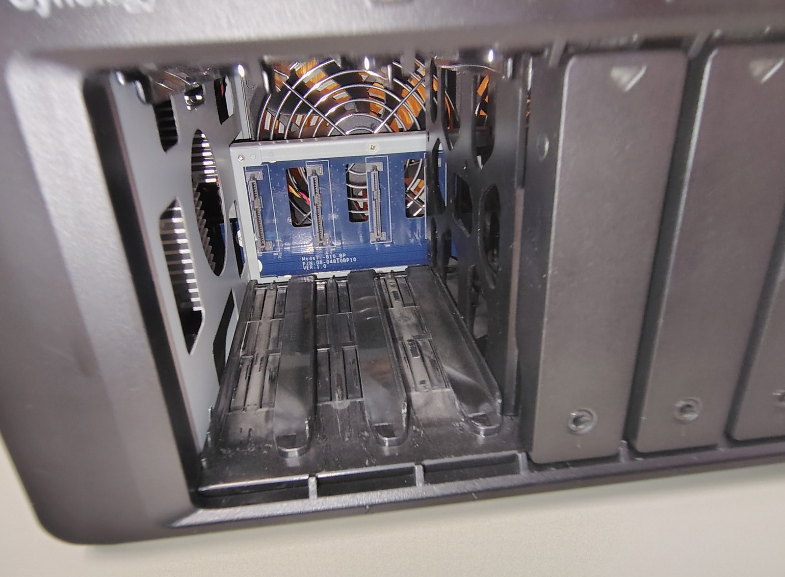 Synology DiskStation DS1812+ 8 Bay NAS Network Attached Storage 12TB (3 x 4TB) - Image 12