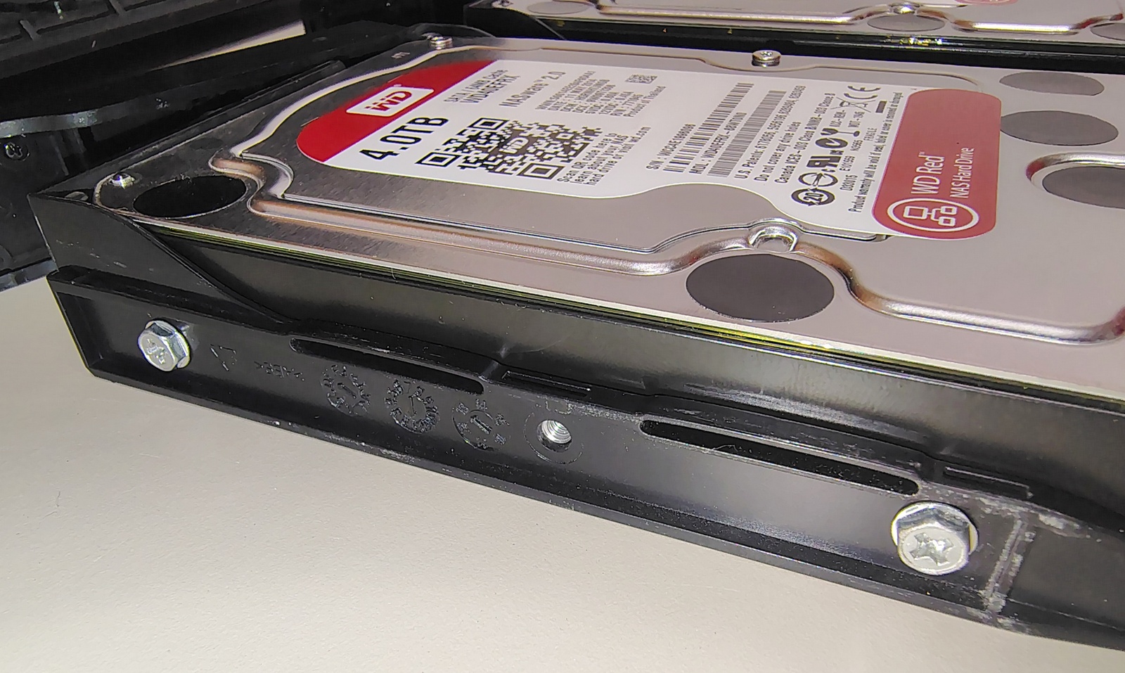 Synology DiskStation DS1812+ 8 Bay NAS Network Attached Storage 12TB (3 x 4TB) - Image 13