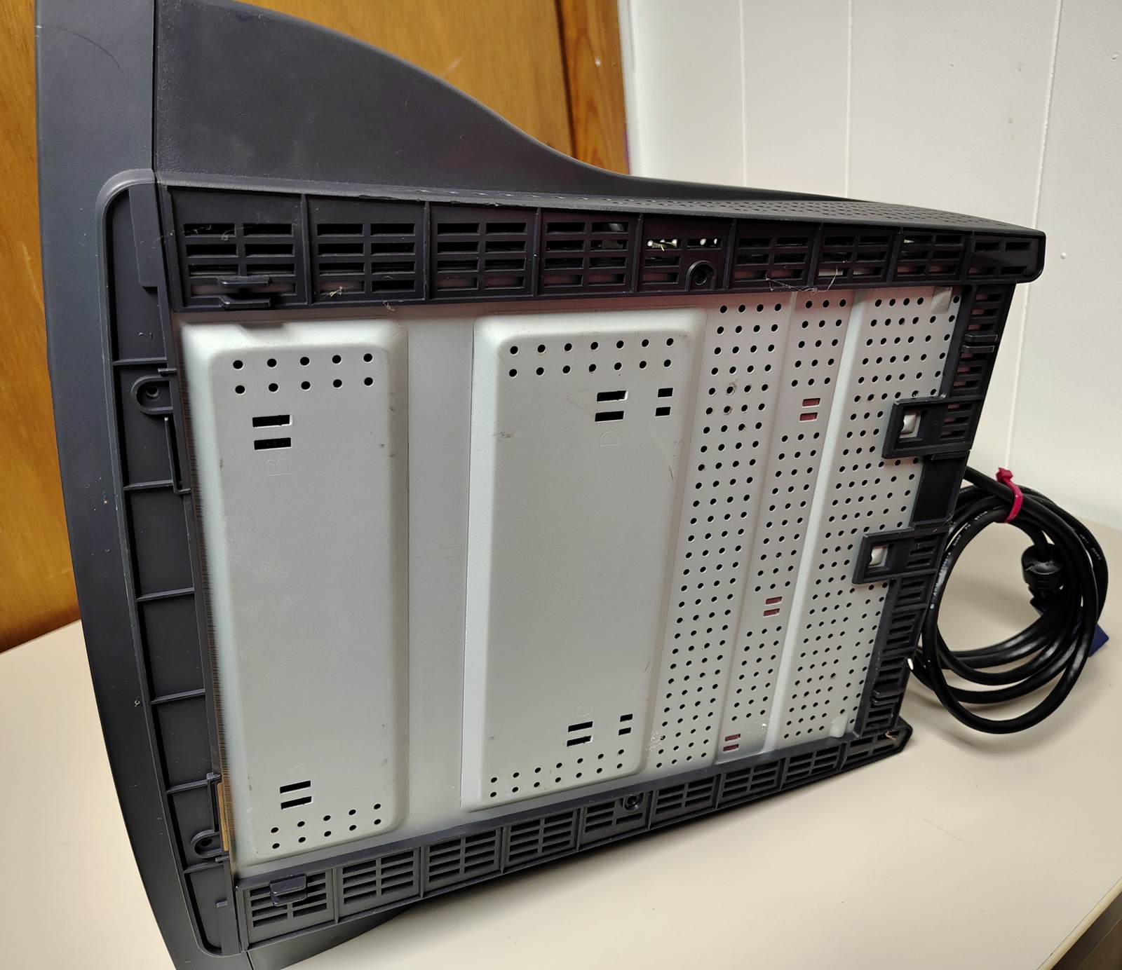 Used Dell E771a Black 17" CRT Monitor Computer Screen 2001 VGA 1024x786 Malaysia - Image 11