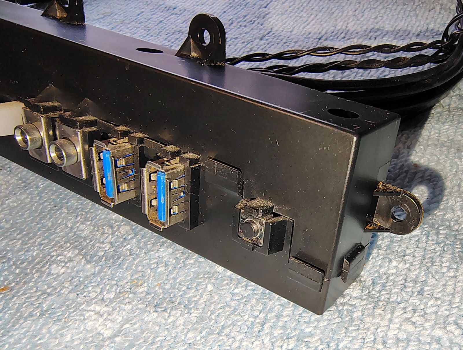 Used I/O IO Panel USB Audio Power Reset for Corsair Vengeance C70 Desktop Case - Image 6