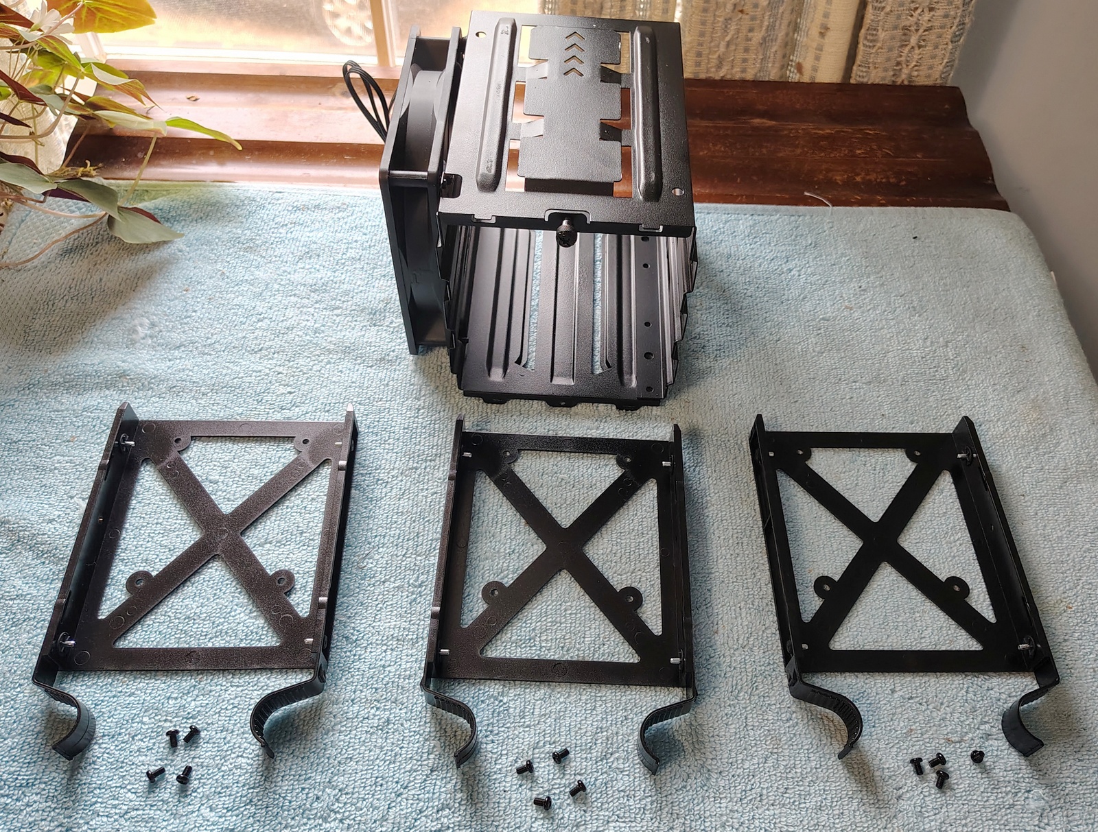 Black Steel 3.5" HDD Hard Disk Drive Bracket Holder 4 Corsair Vengeance C70 Case