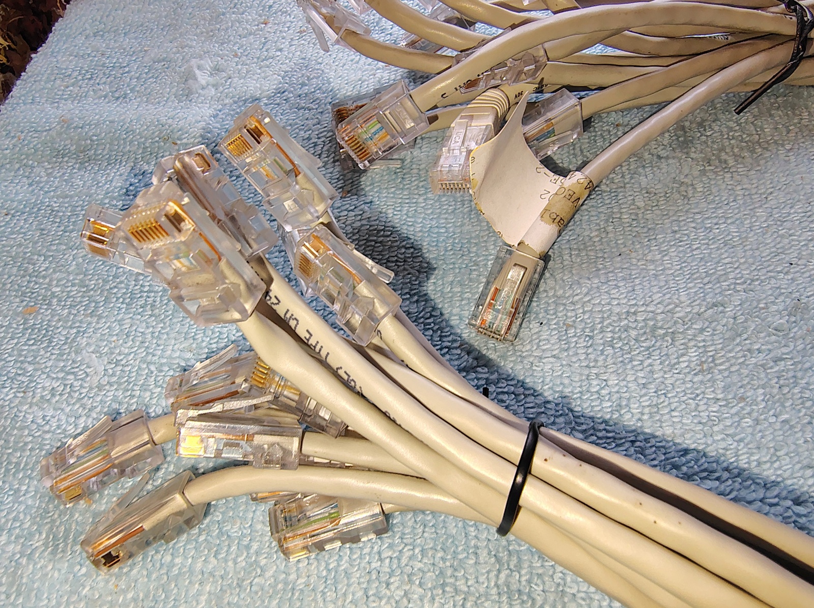 Lot of 13 Grey Gray 2ft 2' Used Cat 5 RJ45 Ethernet Network Patch Cables Cords - Image 7