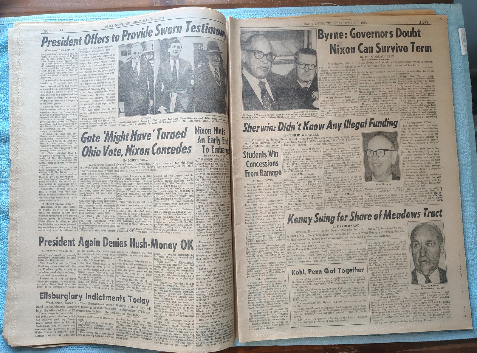 New York Daily News 7 March 1974 President Nixon Denies Hush Money Rangers Hawks - Image 12