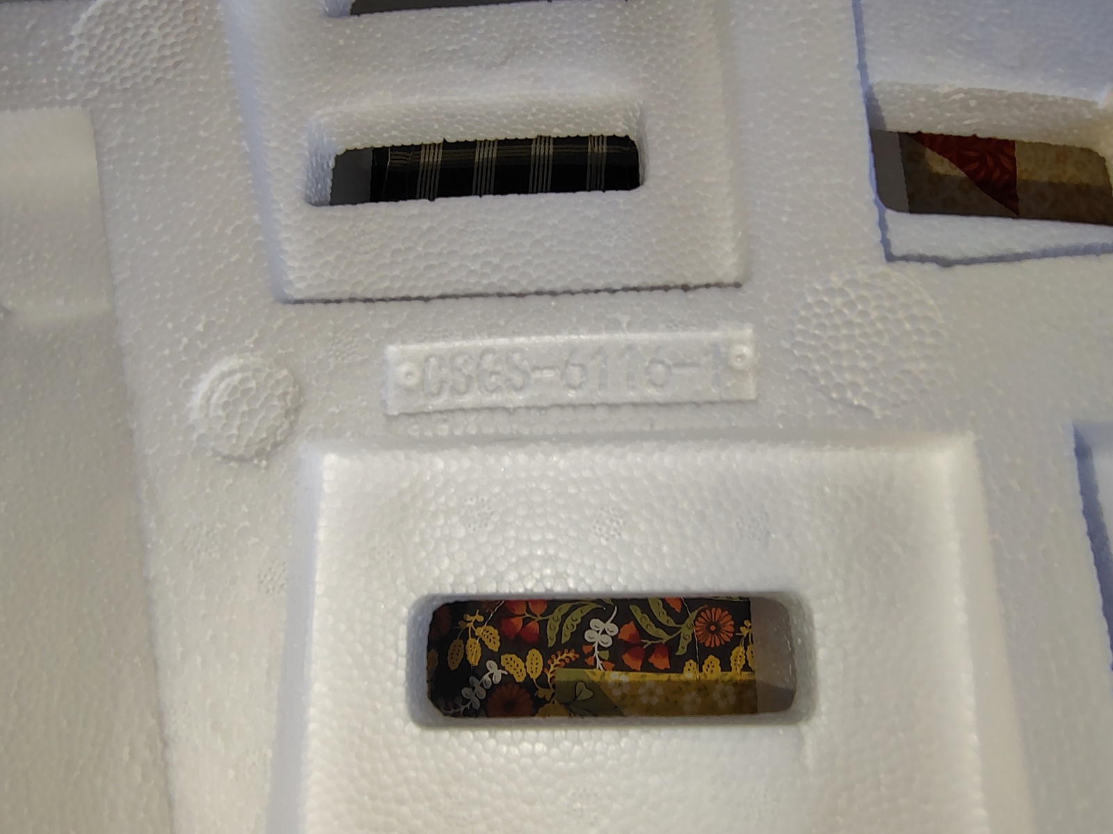 Original Shipping Box, Bag, Packing Foam for LG 27" 27GS60QC-B Monitor 2024 - Image 9