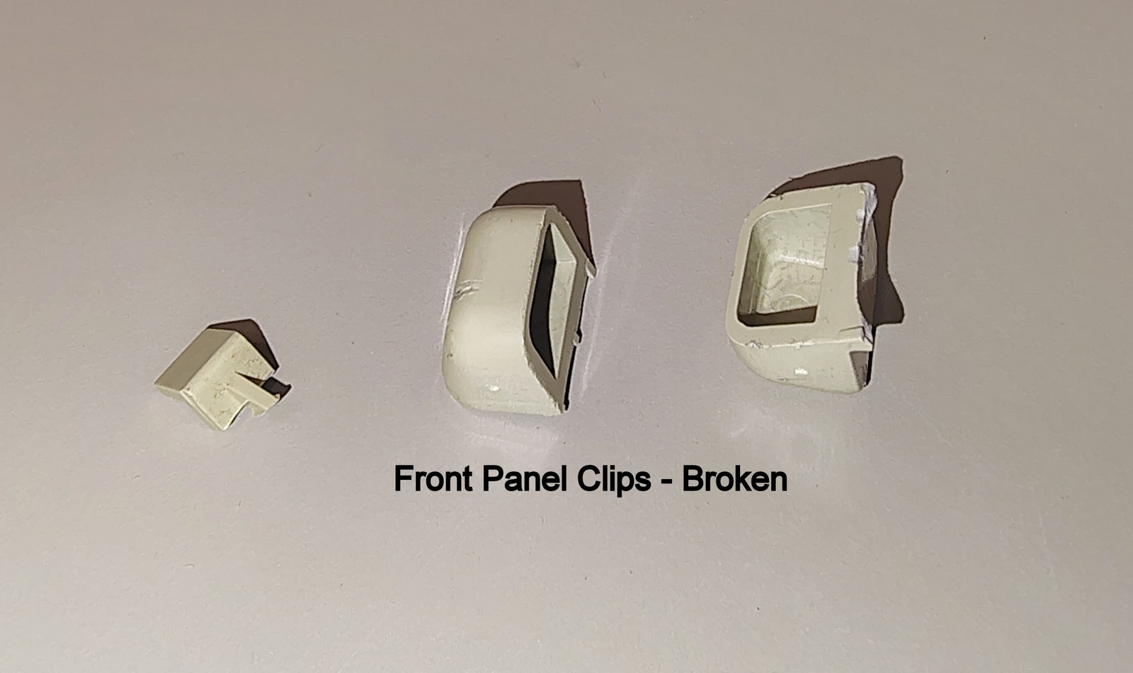 Apple Power Macintosh Performa 6400/180 180MHz PowerPC 603e 32M RAM 4.3GHDD 1996 - Image 2