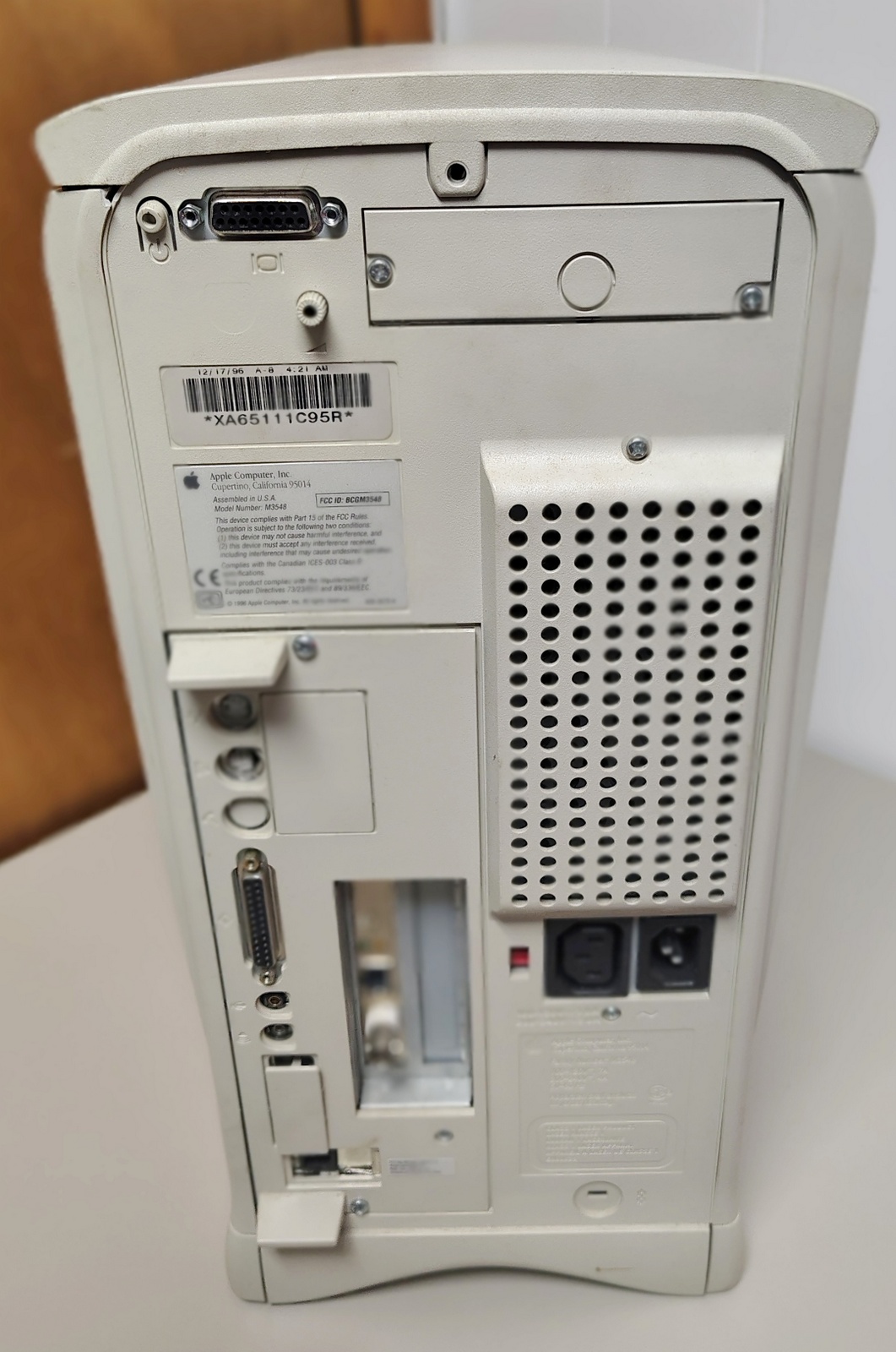 Apple Power Macintosh Performa 6400/180 180MHz PowerPC 603e 32M RAM 4.3GHDD 1996 - Image 7