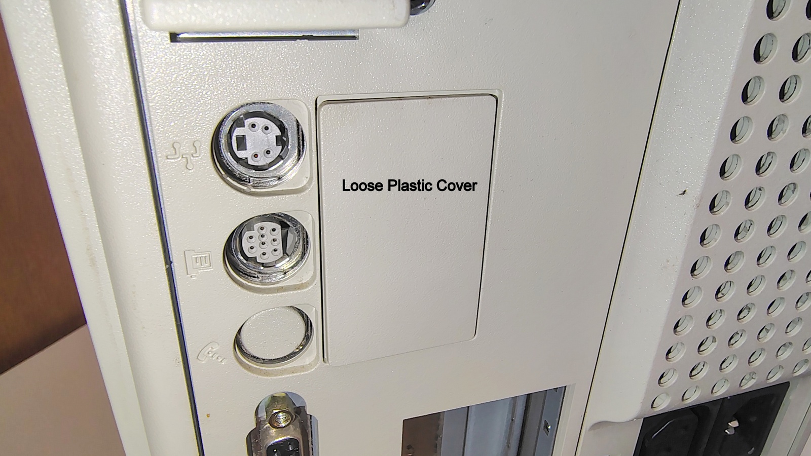 Apple Power Macintosh Performa 6400/180 180MHz PowerPC 603e 32M RAM 4.3GHDD 1996 - Image 10