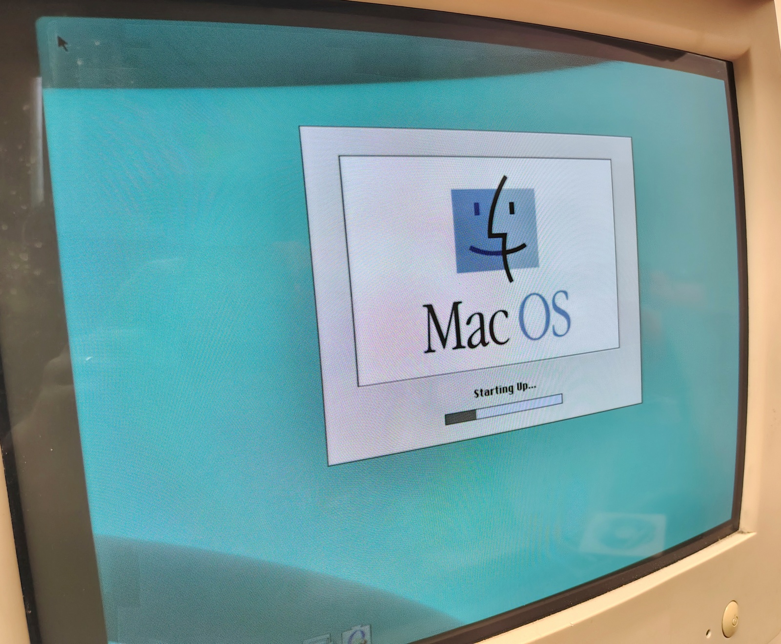 Apple Power Macintosh Performa 6400/180 180MHz PowerPC 603e 32M RAM 4.3GHDD 1996 - Image 22