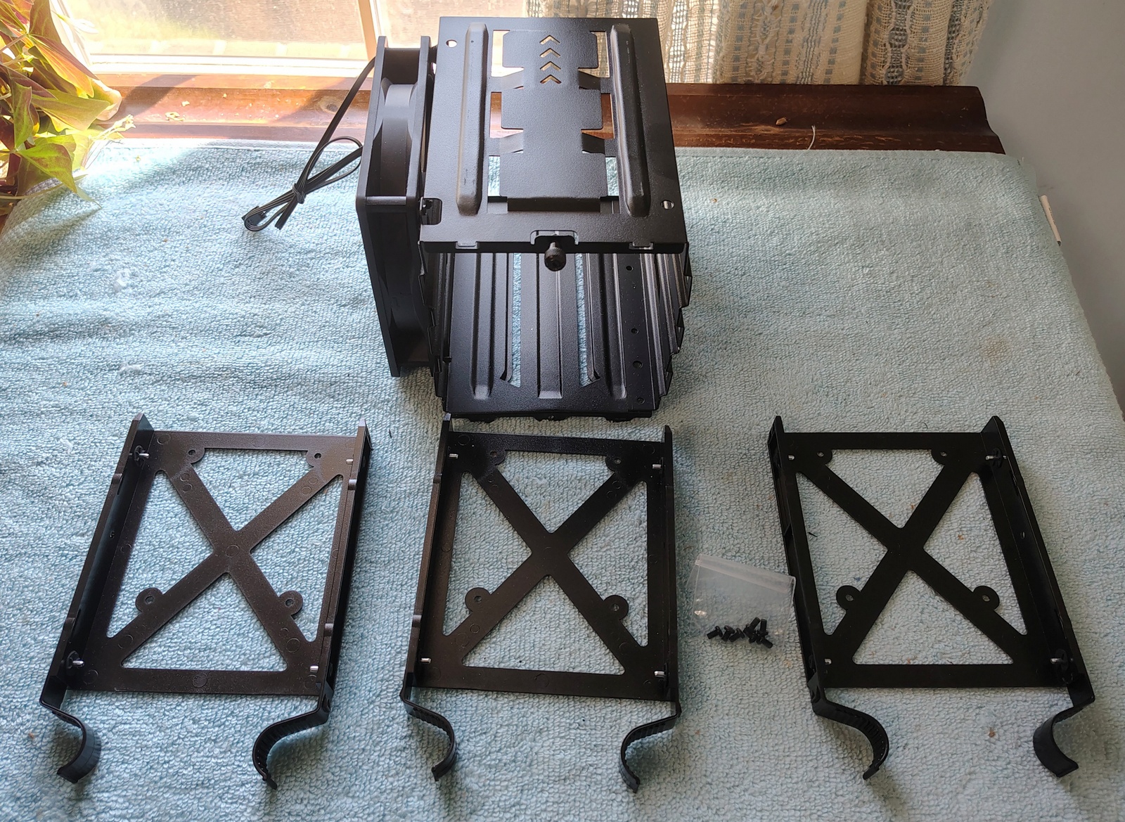 Black Steel 3.5" HDD Hard Disk Drive Bracket Holder 4 Corsair Vengeance C70 Case